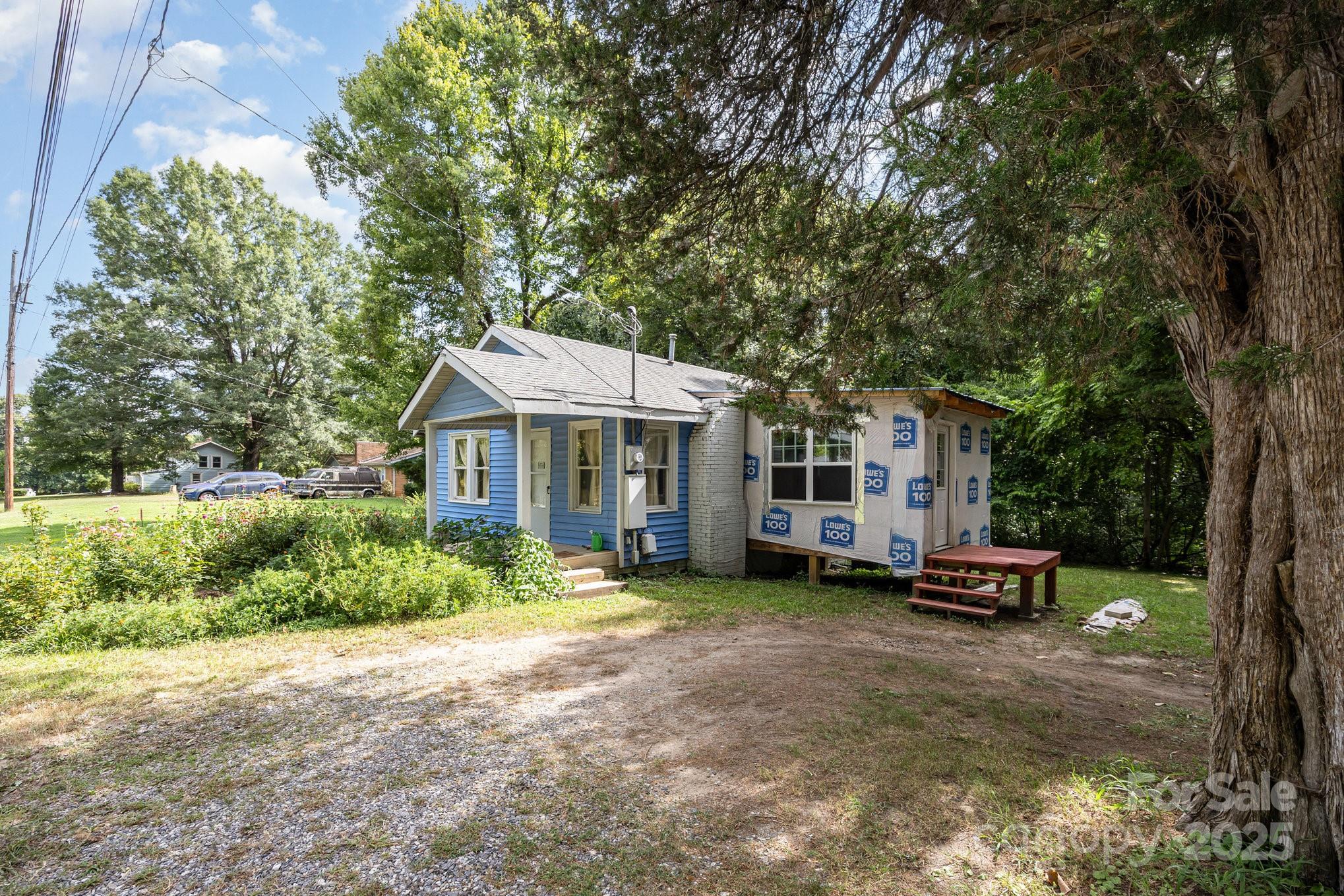 1110 Wall Street Property Photo 4