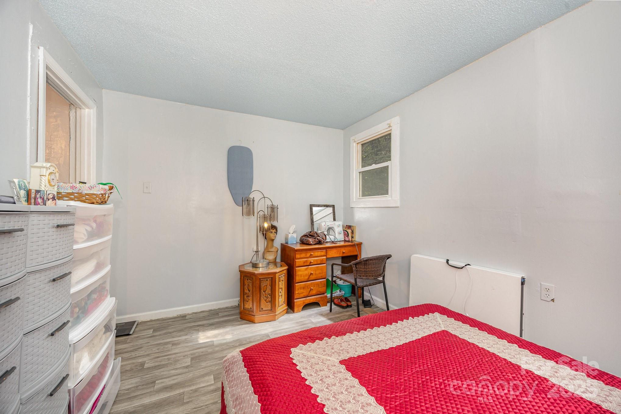 1110 Wall Street Property Photo 15