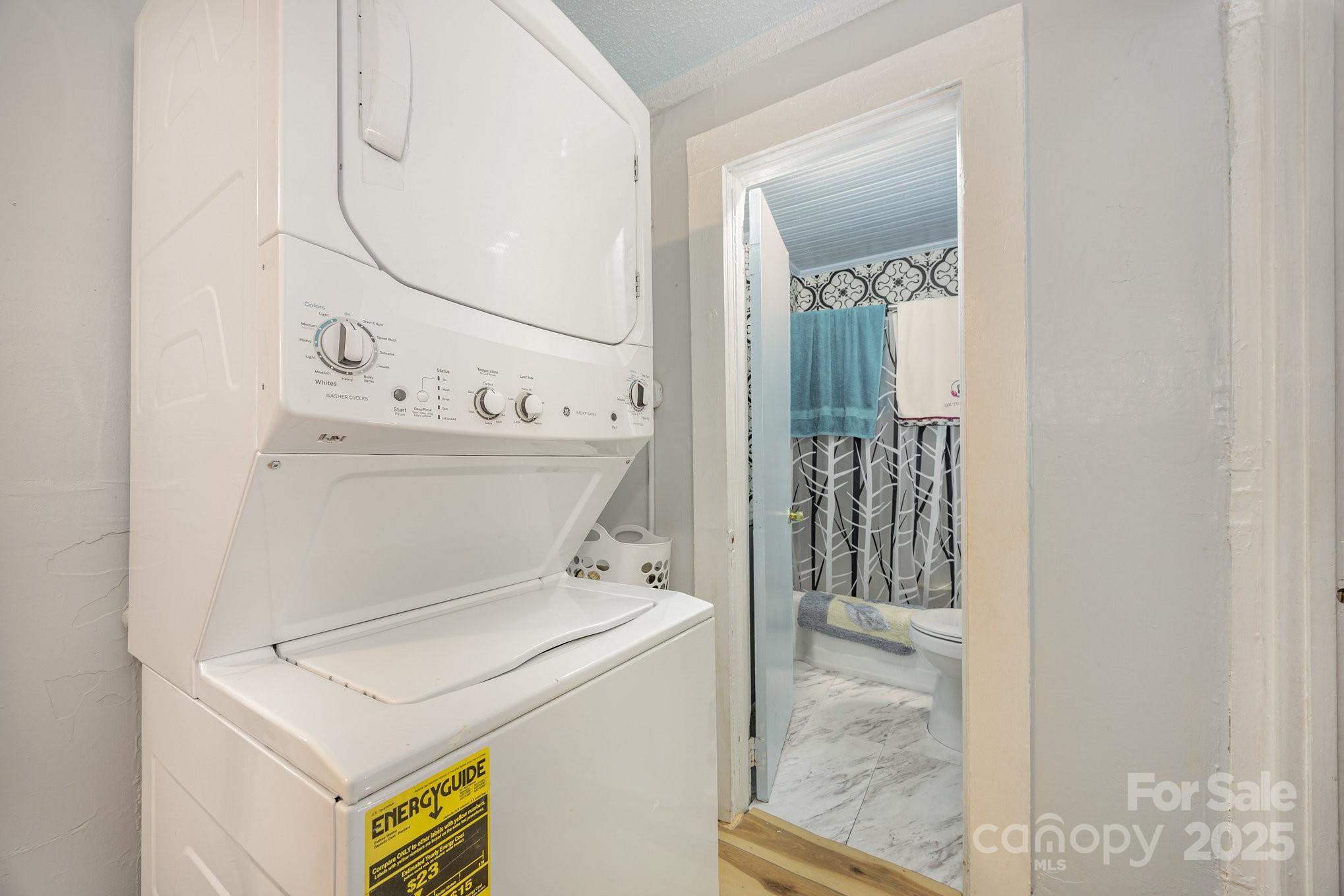 1110 Wall Street Property Photo 18