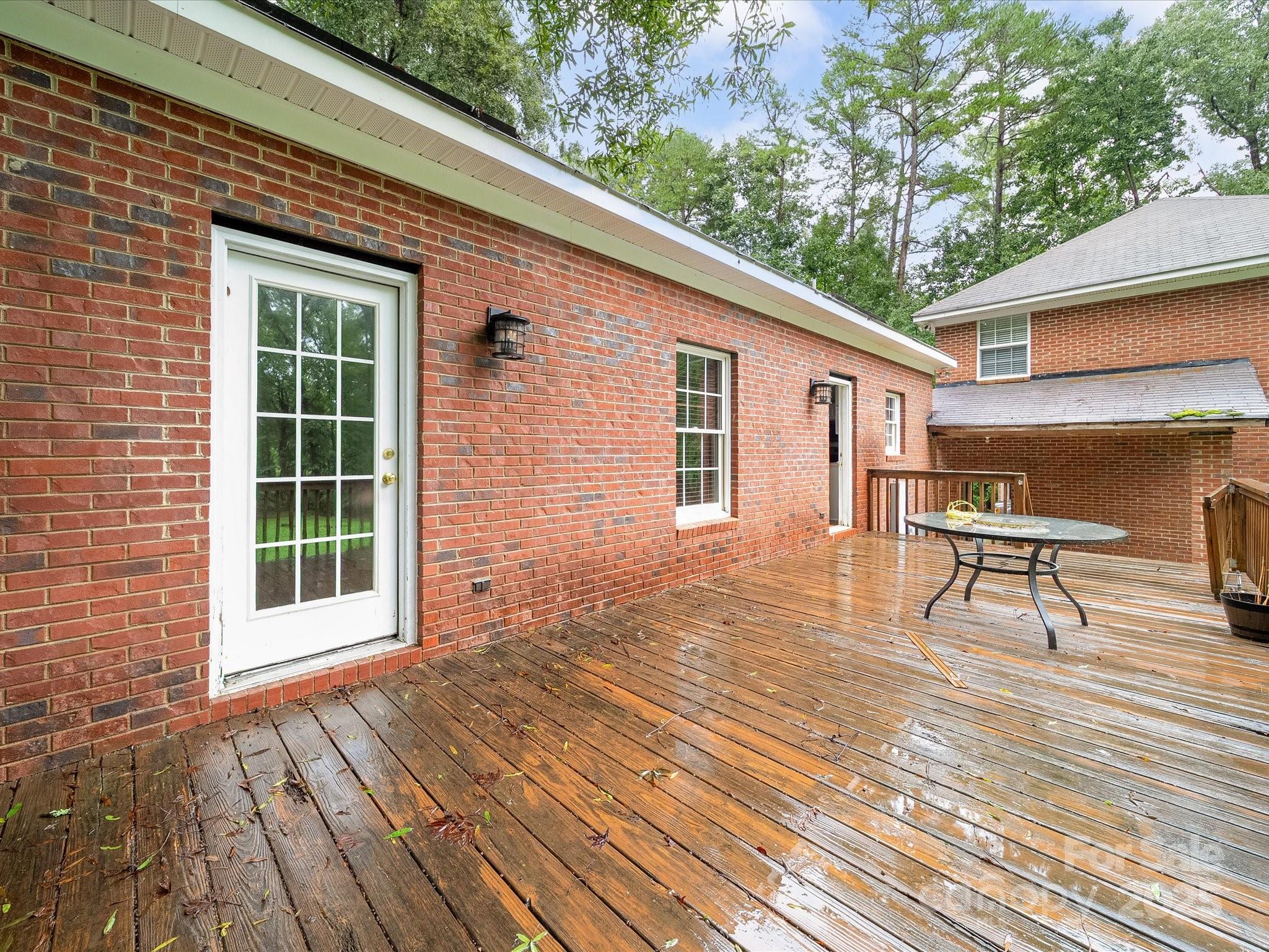 6819 Prospect Pointe Drive Property Photo 10