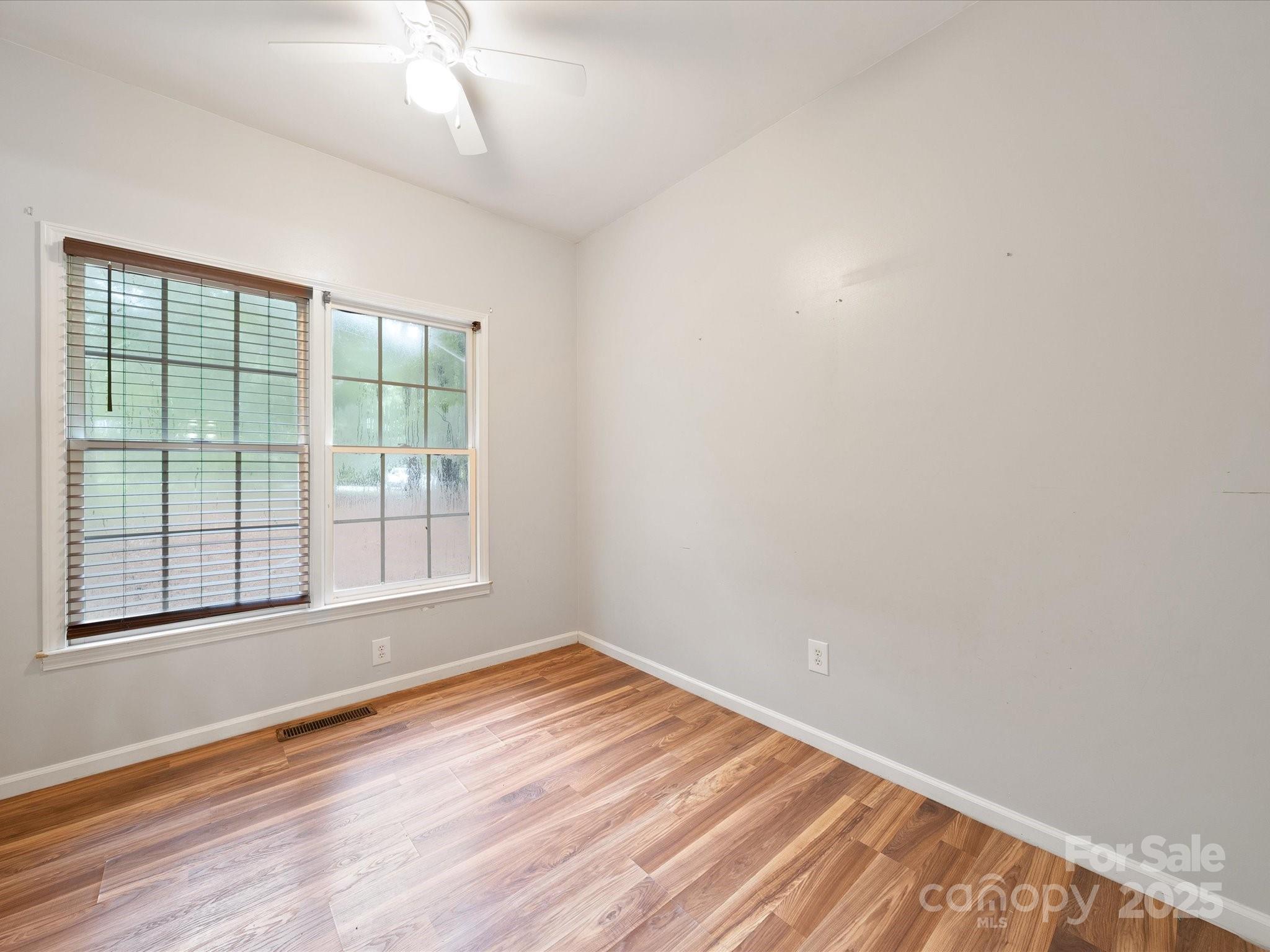 6819 Prospect Pointe Drive Property Photo 12