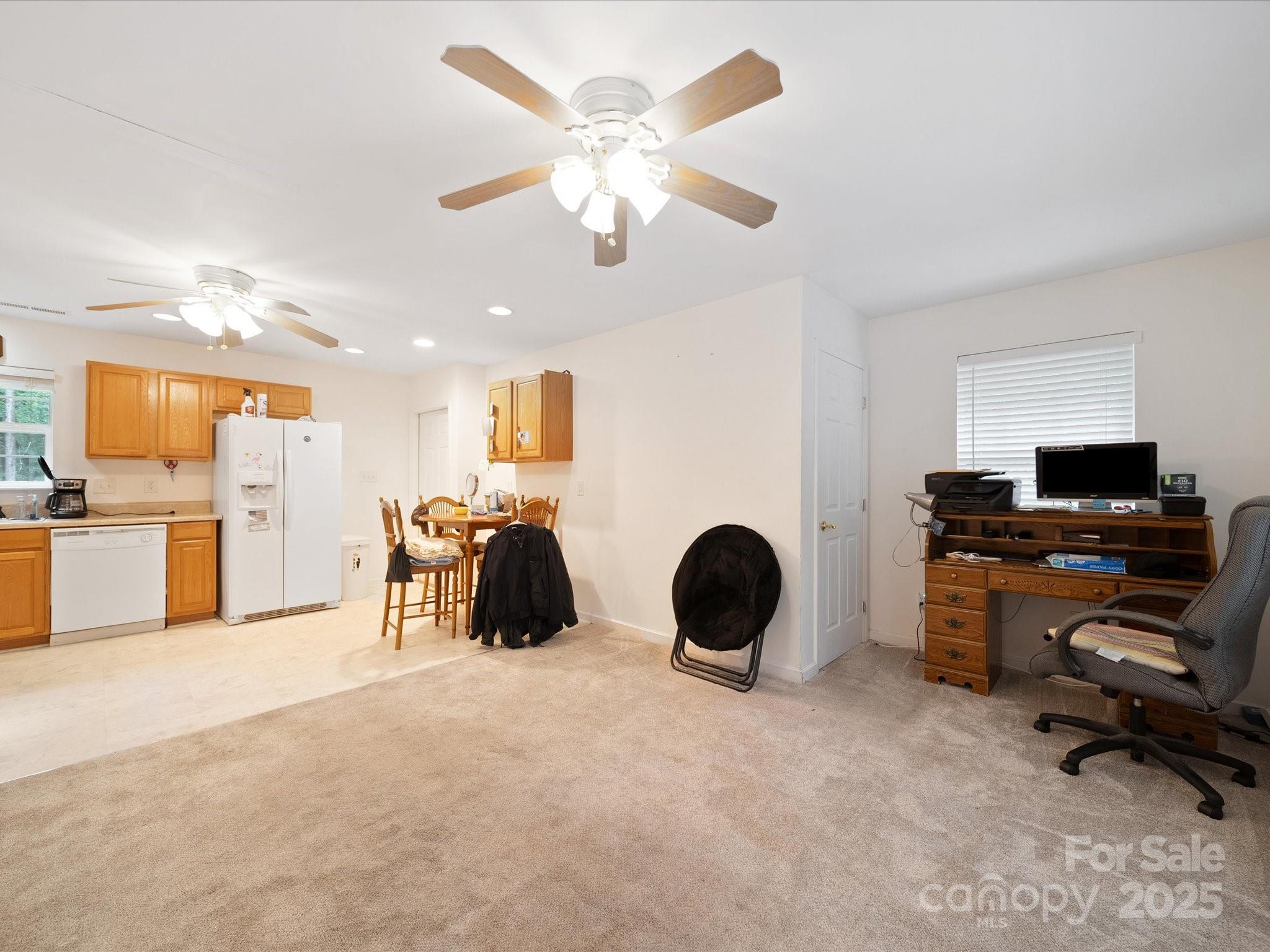 6819 Prospect Pointe Drive Property Photo 13