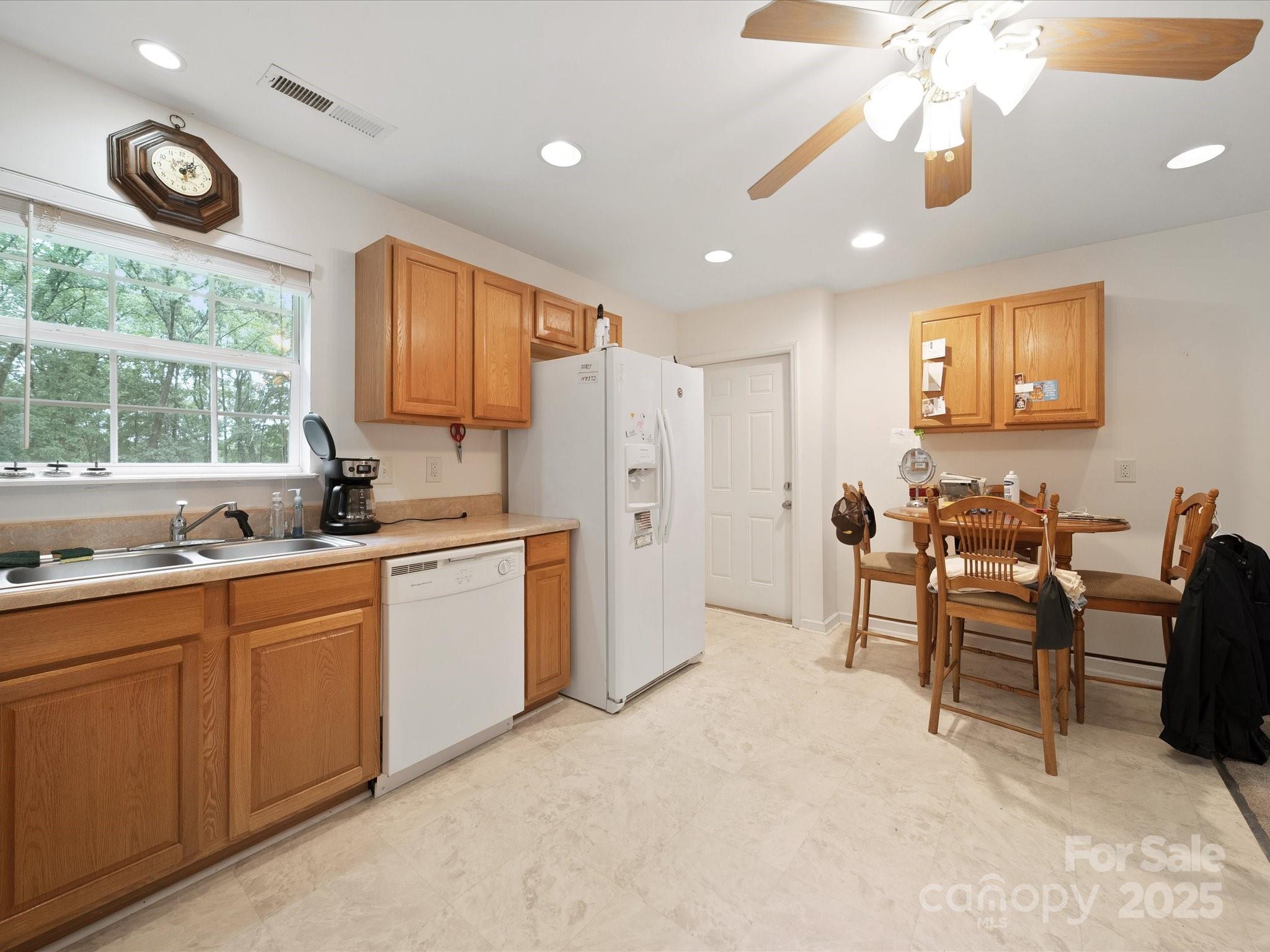 6819 Prospect Pointe Drive Property Photo 21