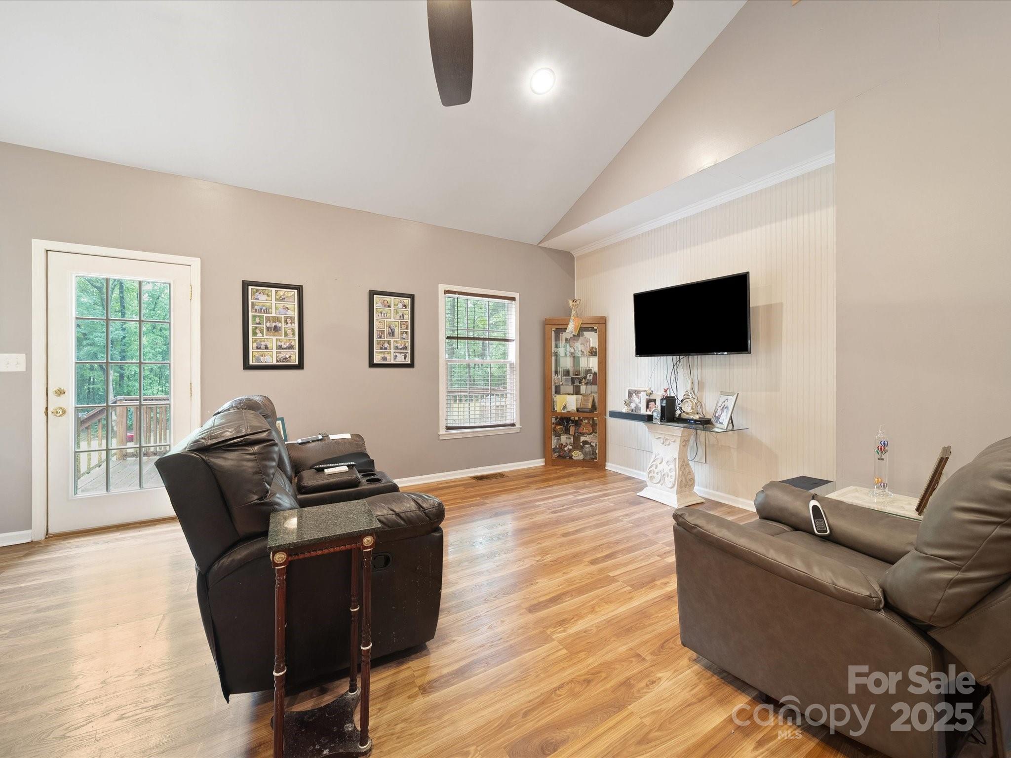 6819 Prospect Pointe Drive Property Photo 25