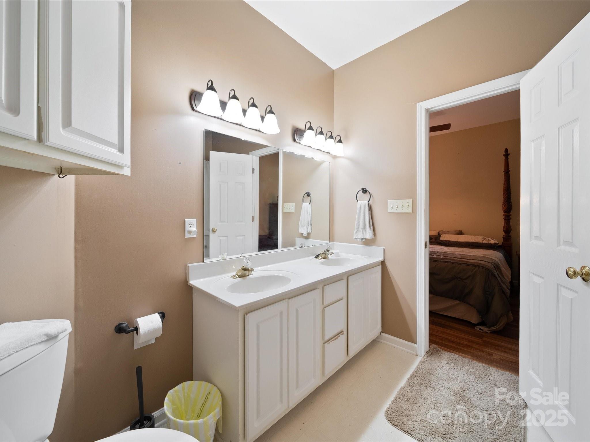 6819 Prospect Pointe Drive Property Photo 36