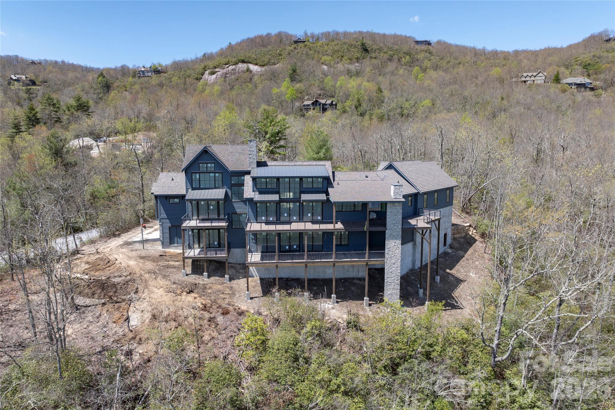341 Mills Creek Point 100 Property Photo 2