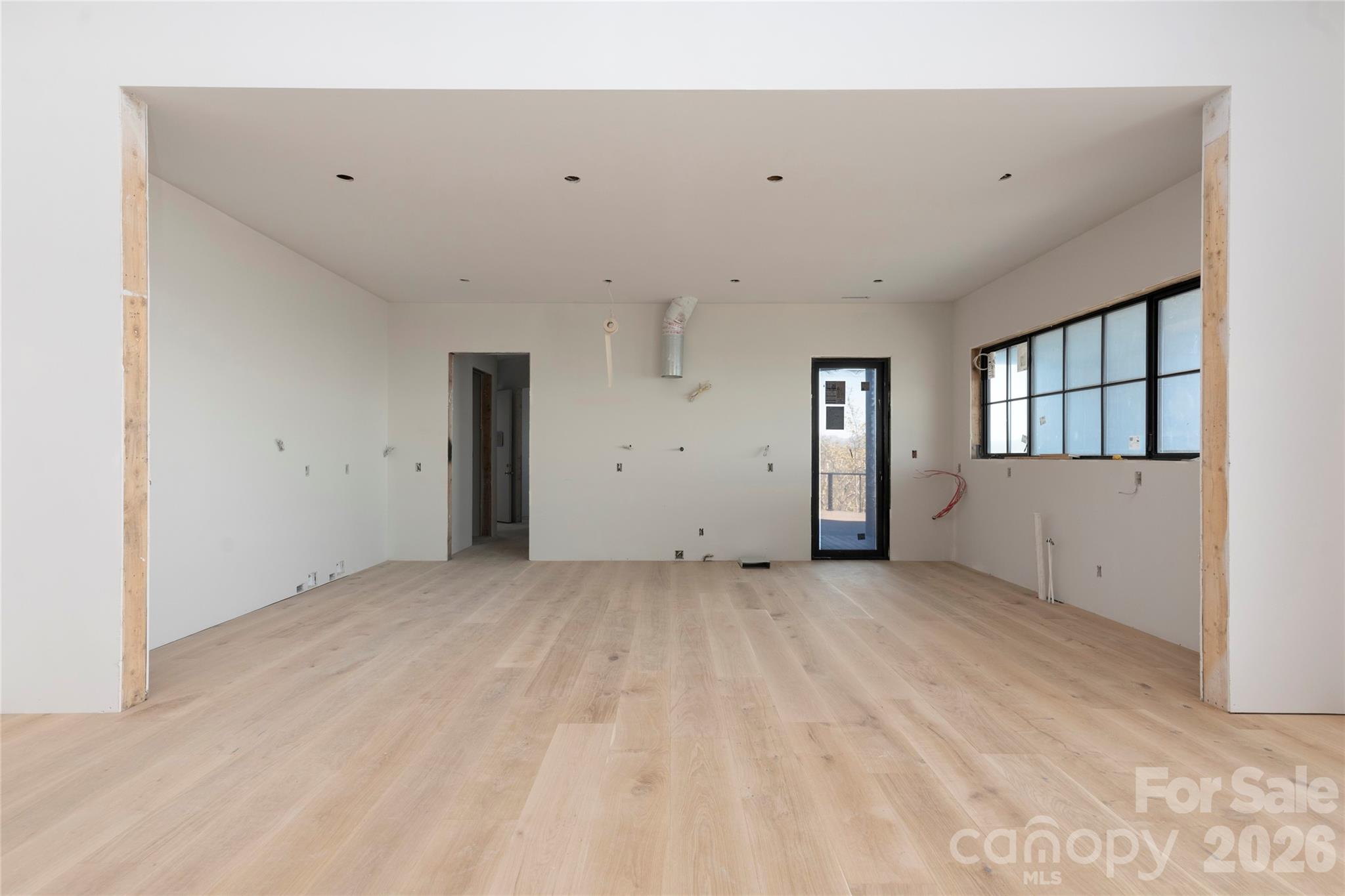 341 Mills Creek Point 100 Property Photo 6