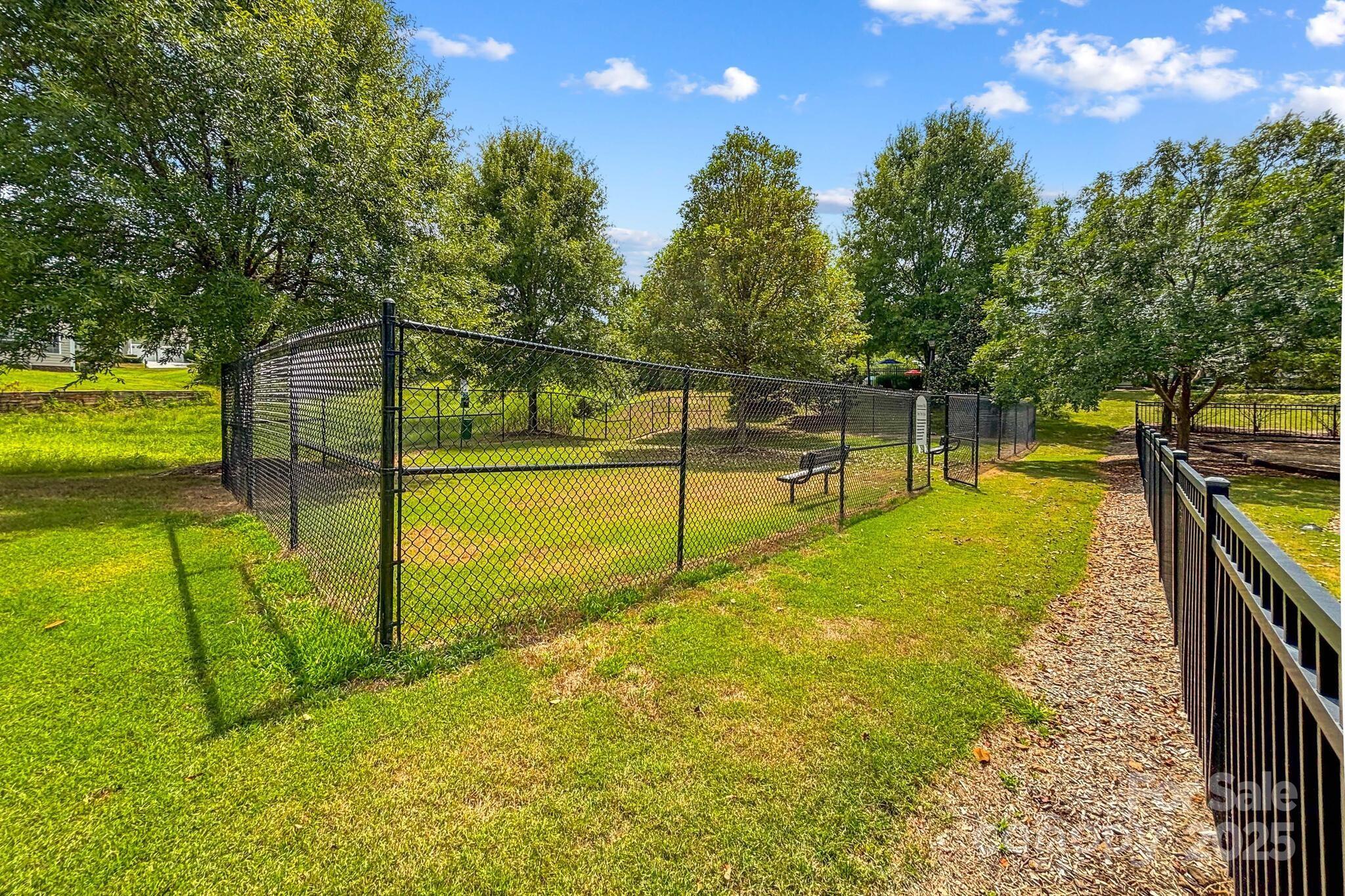 15879 Sharon Dale Drive Property Photo 21