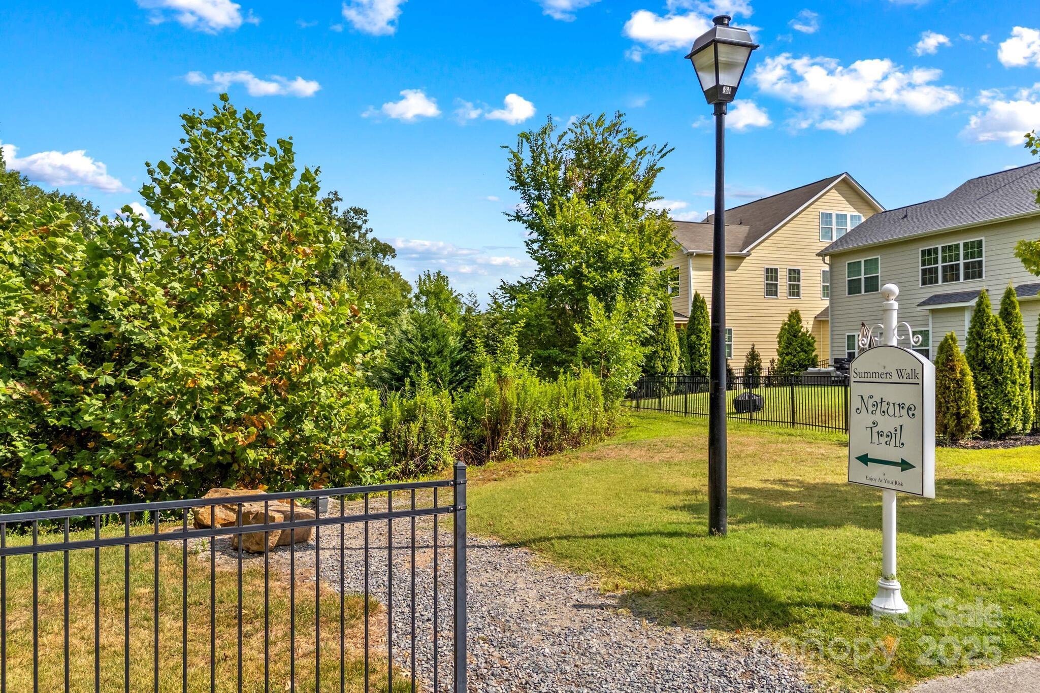 15879 Sharon Dale Drive Property Photo 23