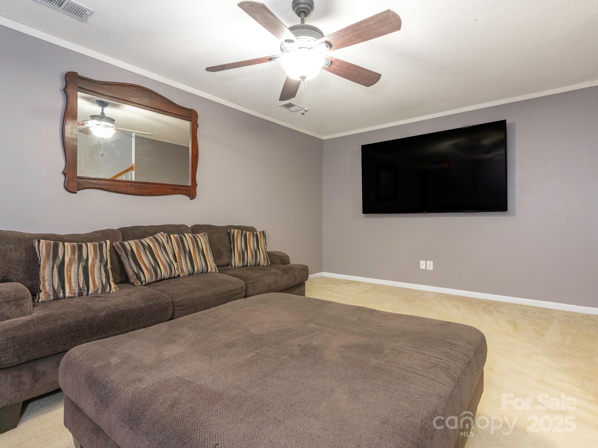 1554 Maypine Commons Way Property Photo 9
