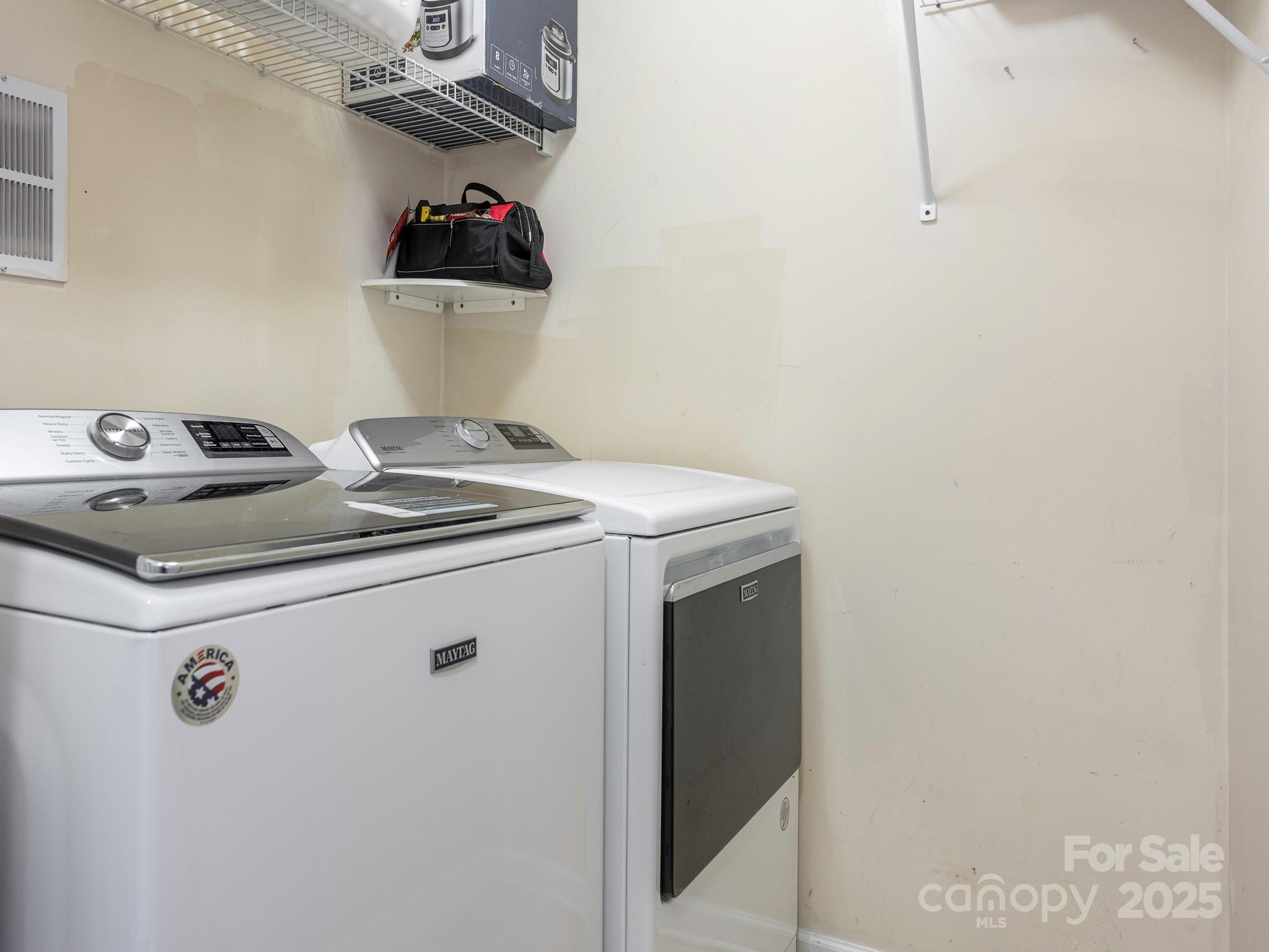 1554 Maypine Commons Way Property Photo 37