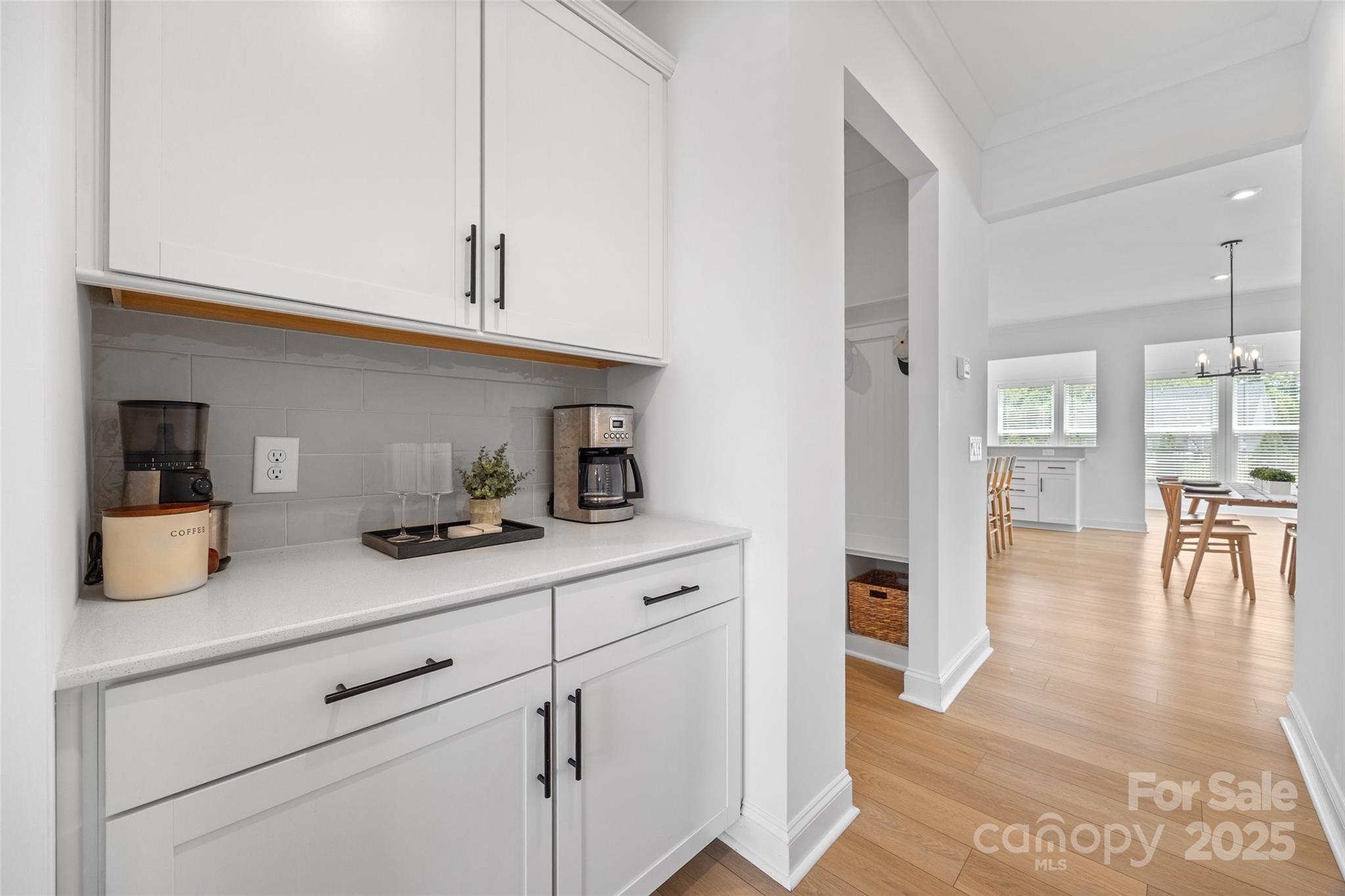 4627 Cava Court Property Photo 6