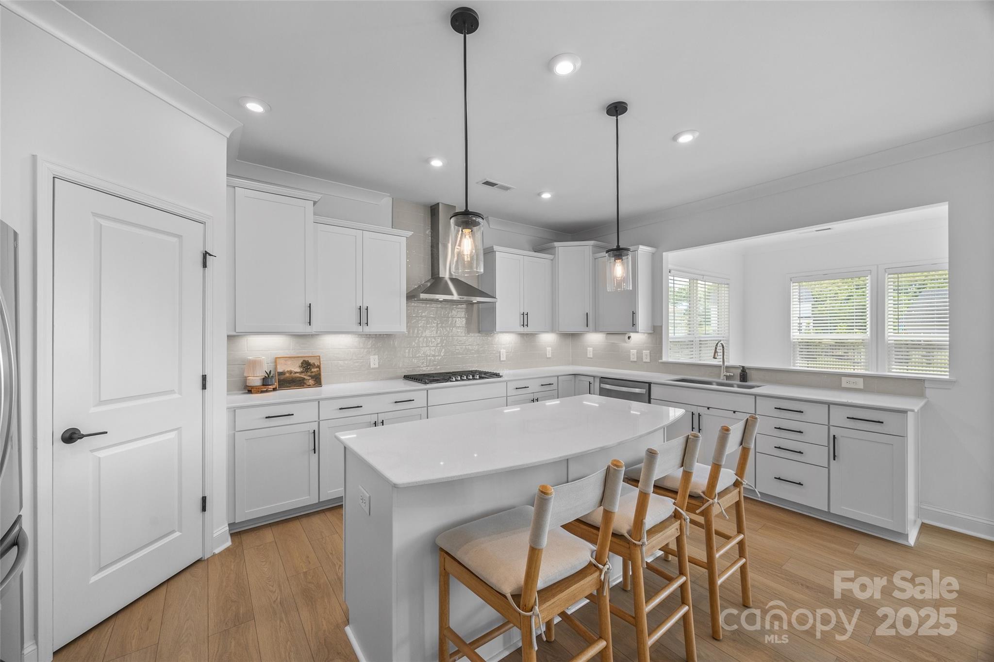 4627 Cava Court Property Photo 8