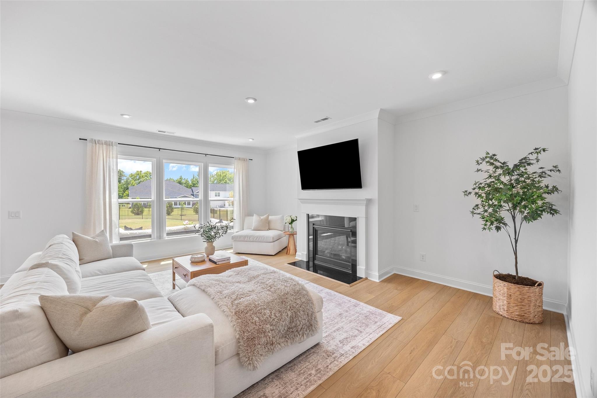 4627 Cava Court Property Photo 13