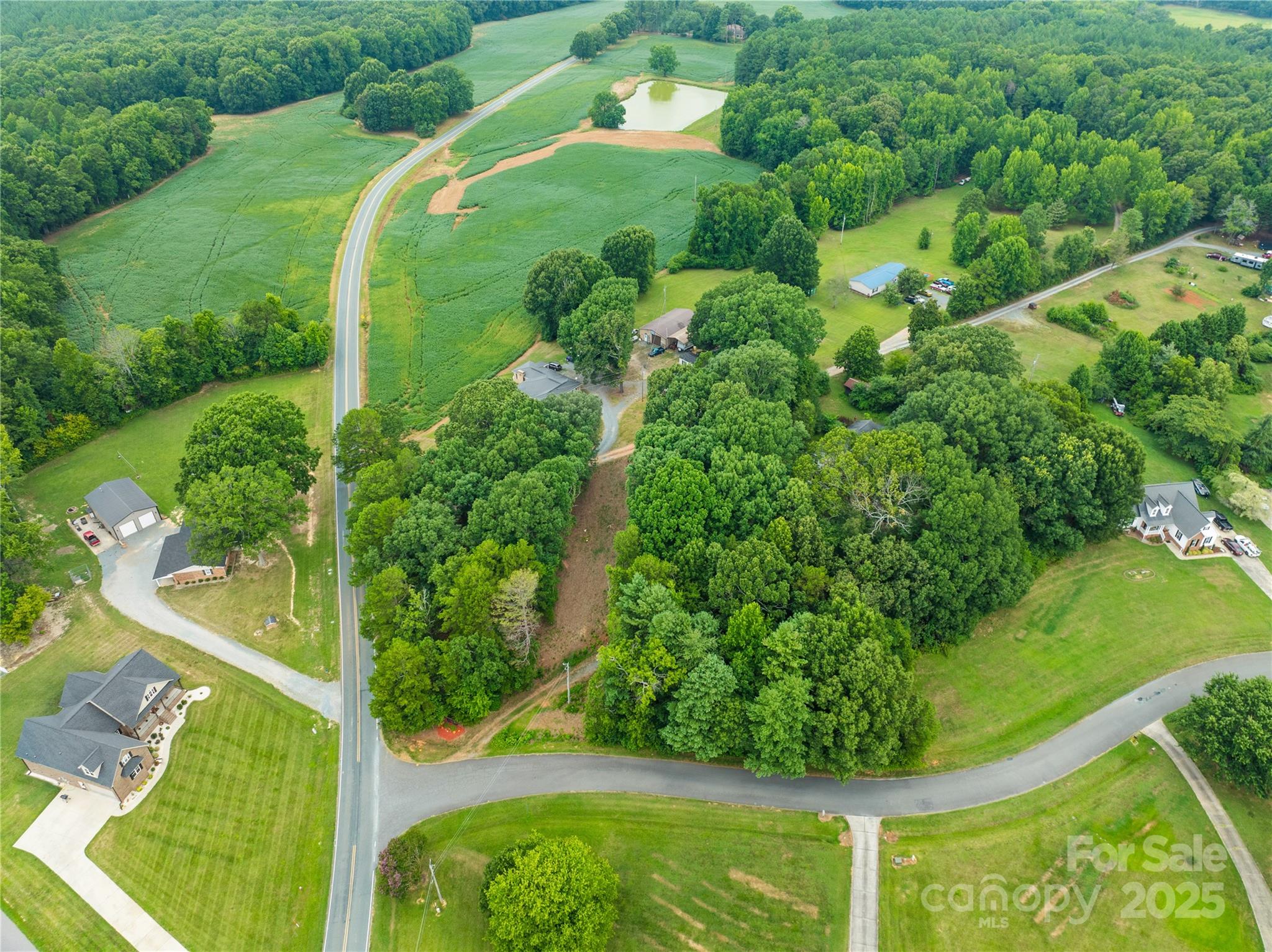 3624 Crow Road Property Photo 14