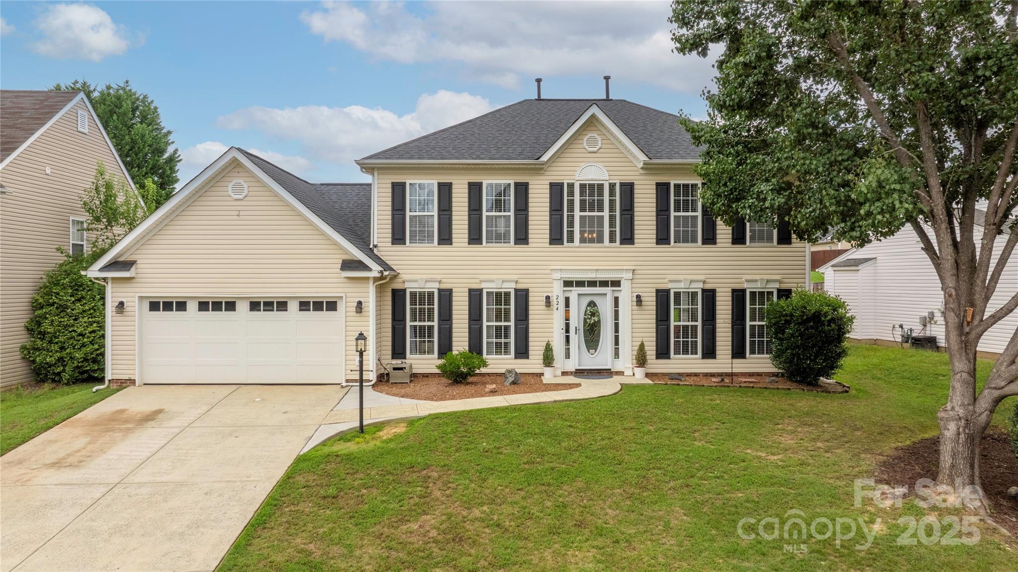 224 Royalton Road Property Photo 1