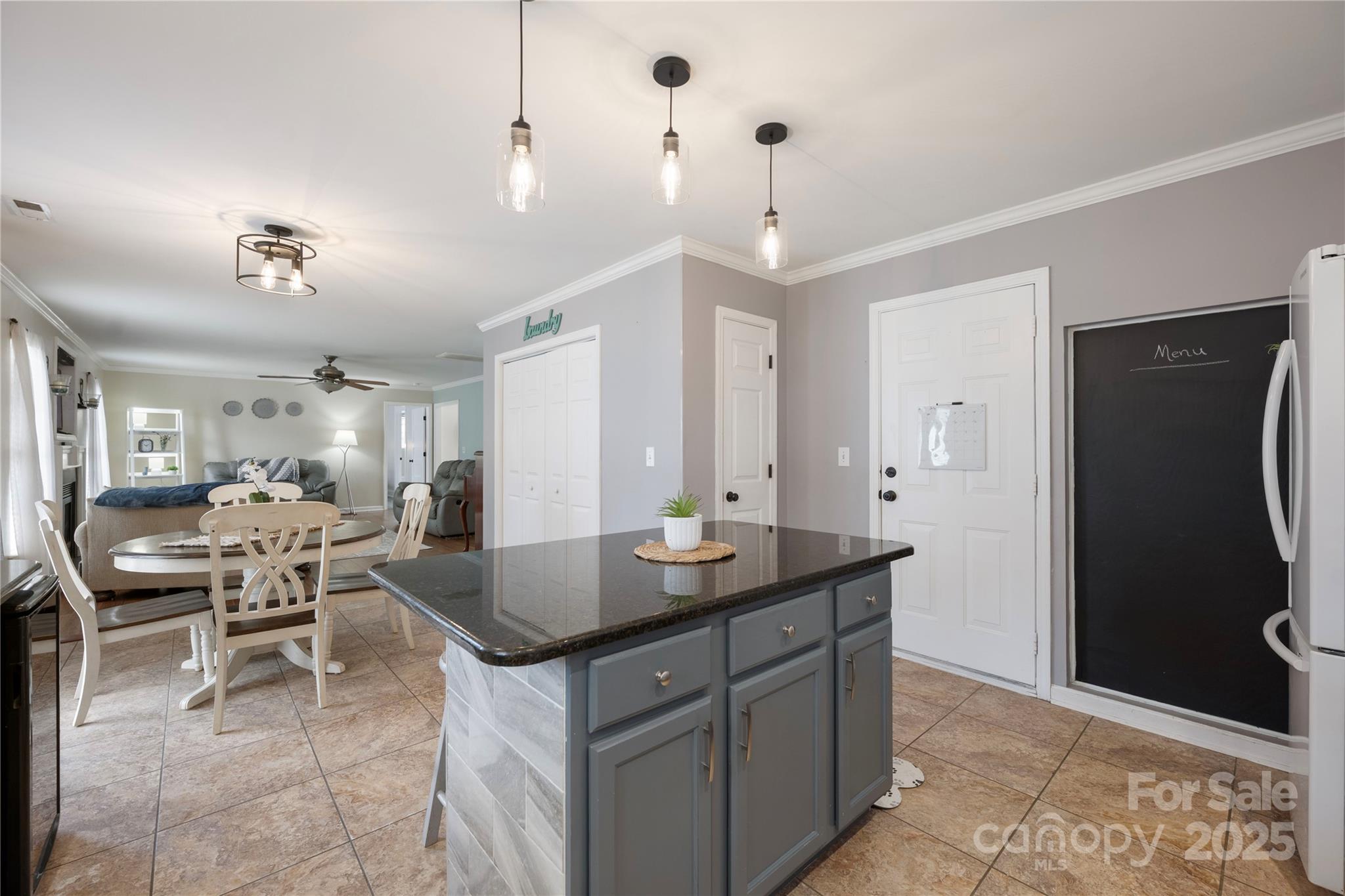 224 Royalton Road Property Photo 15