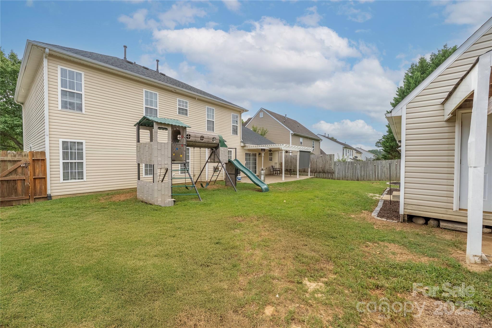 224 Royalton Road Property Photo 40