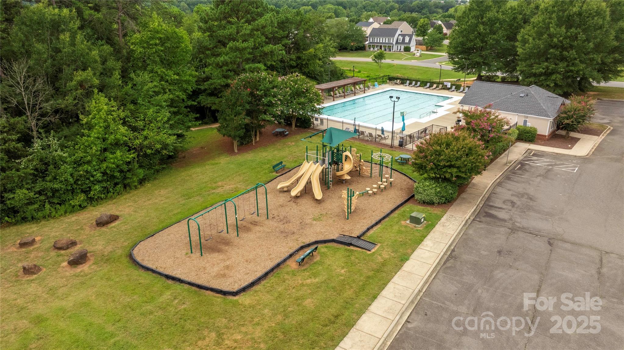 224 Royalton Road Property Photo 47