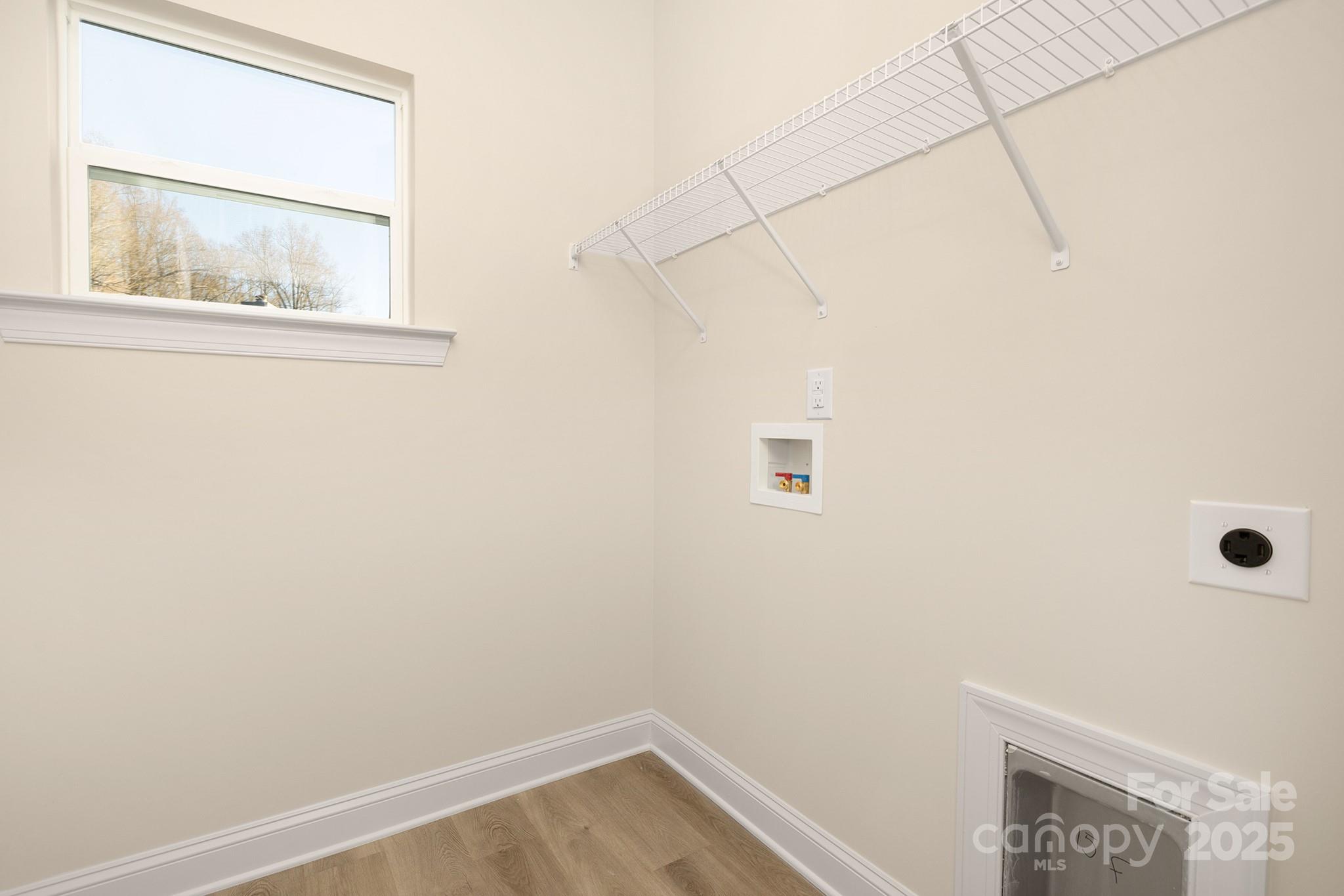 804 Plaza Walk Drive Property Photo 14