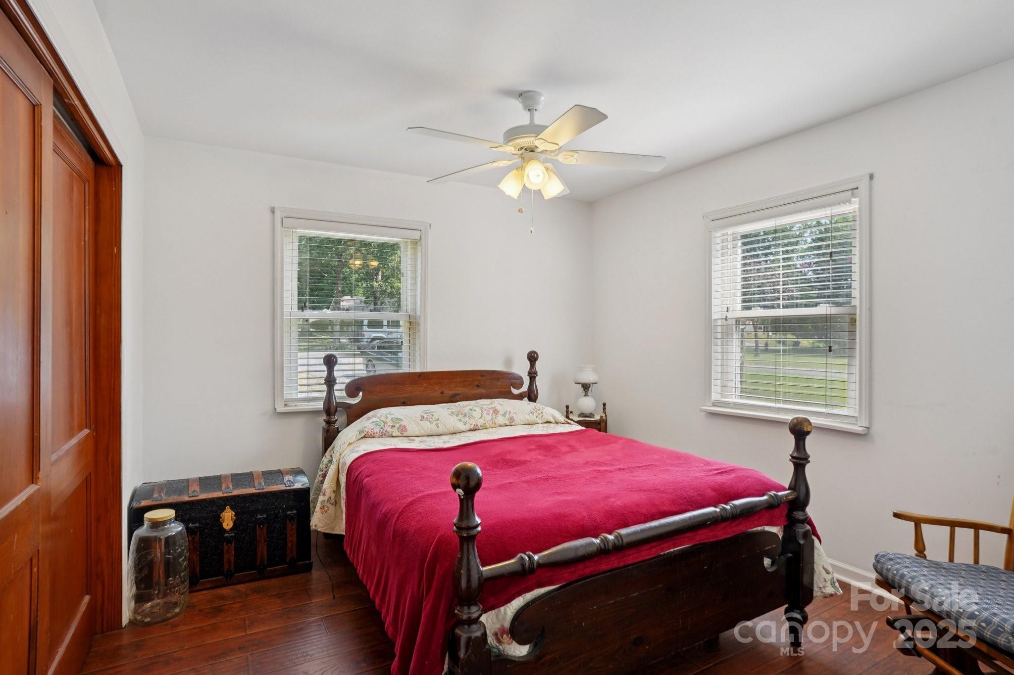 3325 Fairview Drive Property Photo 12