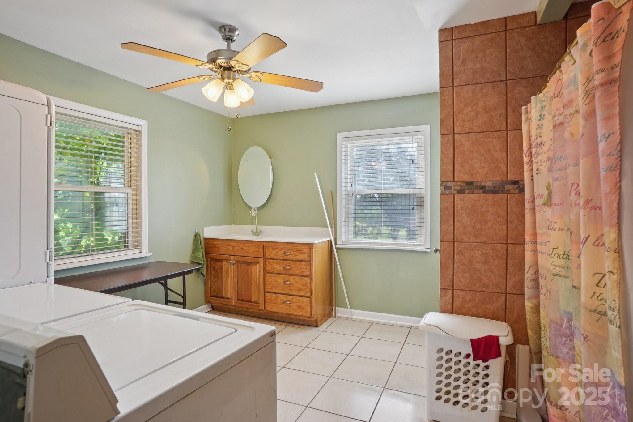 3325 Fairview Drive Property Photo 14