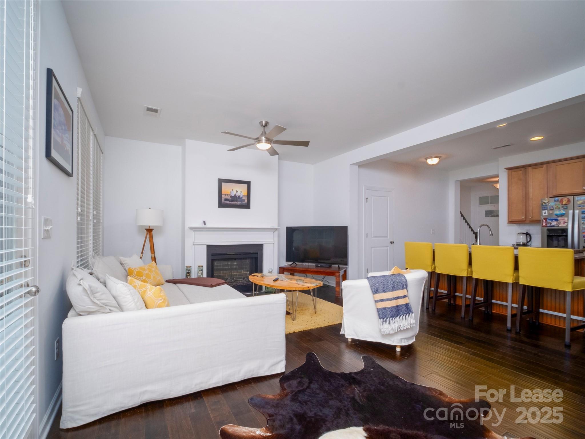 9547 Glenburn Lane Property Photo 11