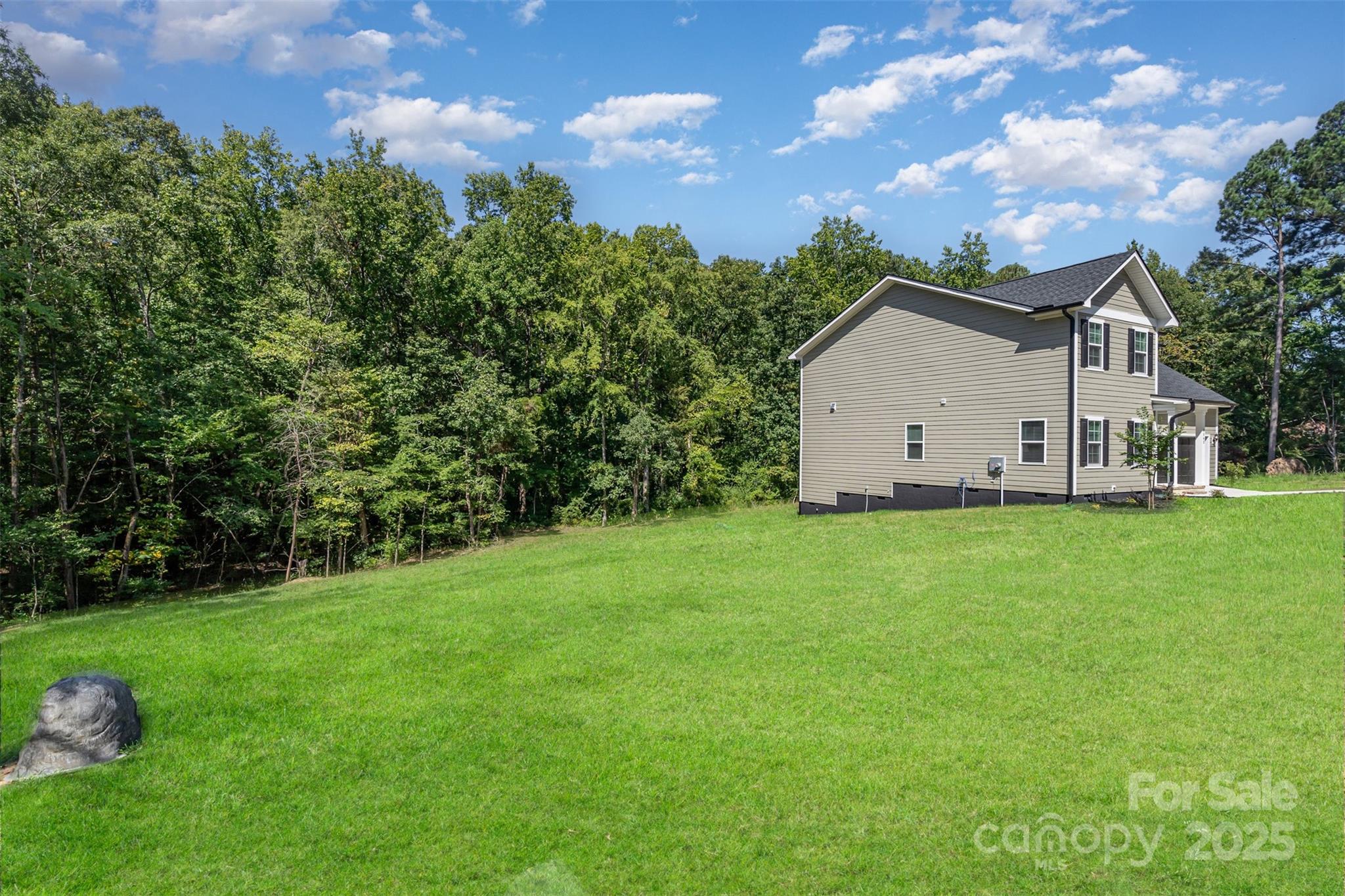 1563 Riverview Circle Property Photo 23