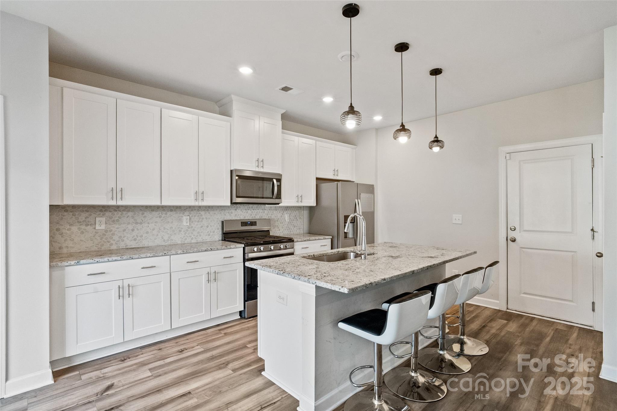 2017 Belterra Drive Property Photo 5