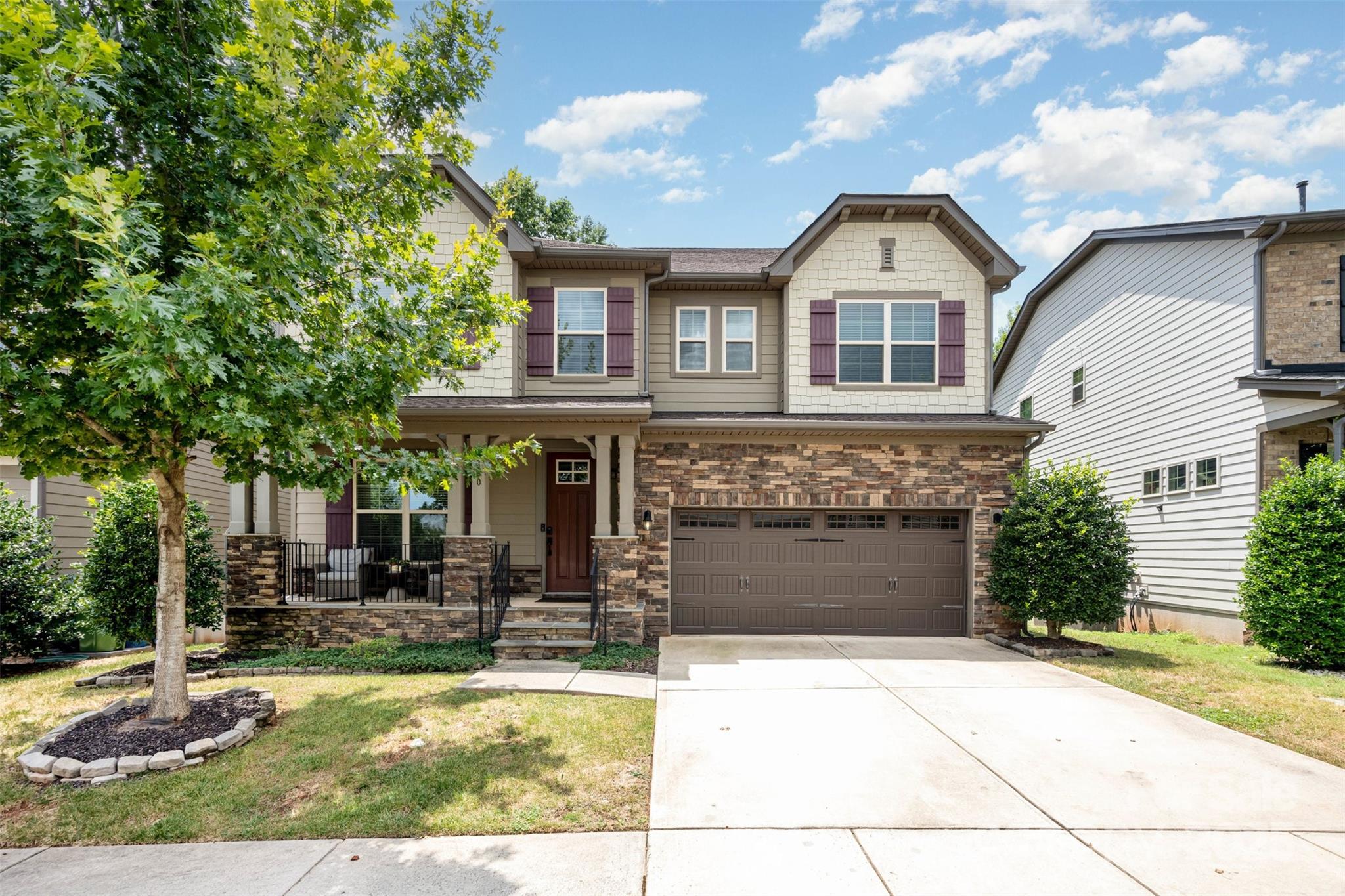 820 Pecan Tree Lane Property Photo 1