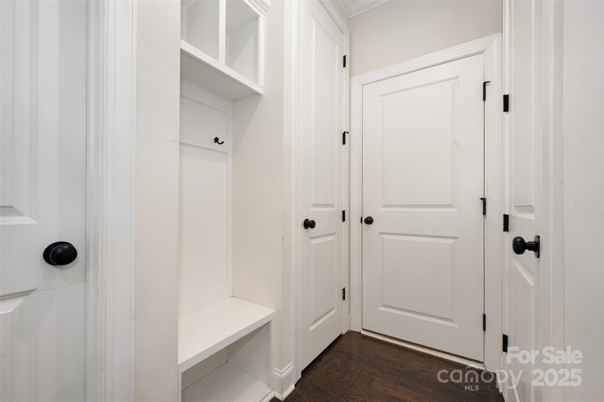 820 Pecan Tree Lane Property Photo 11