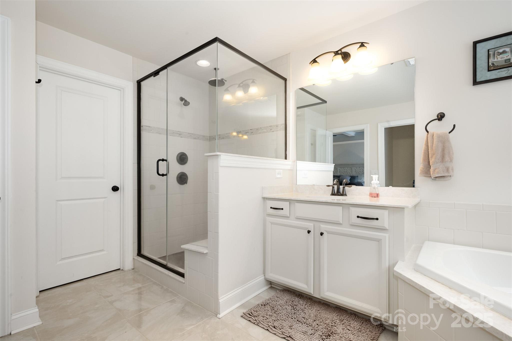 820 Pecan Tree Lane Property Photo 25