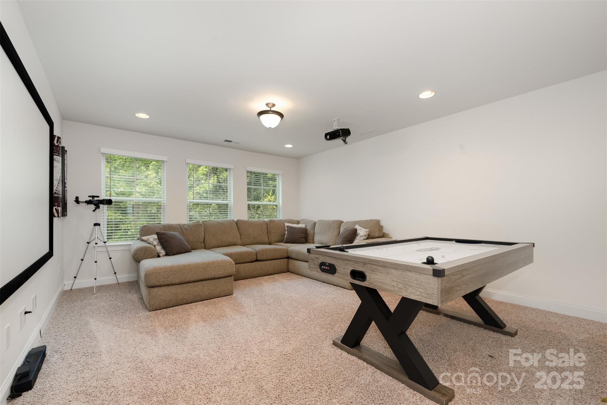 820 Pecan Tree Lane Property Photo 30