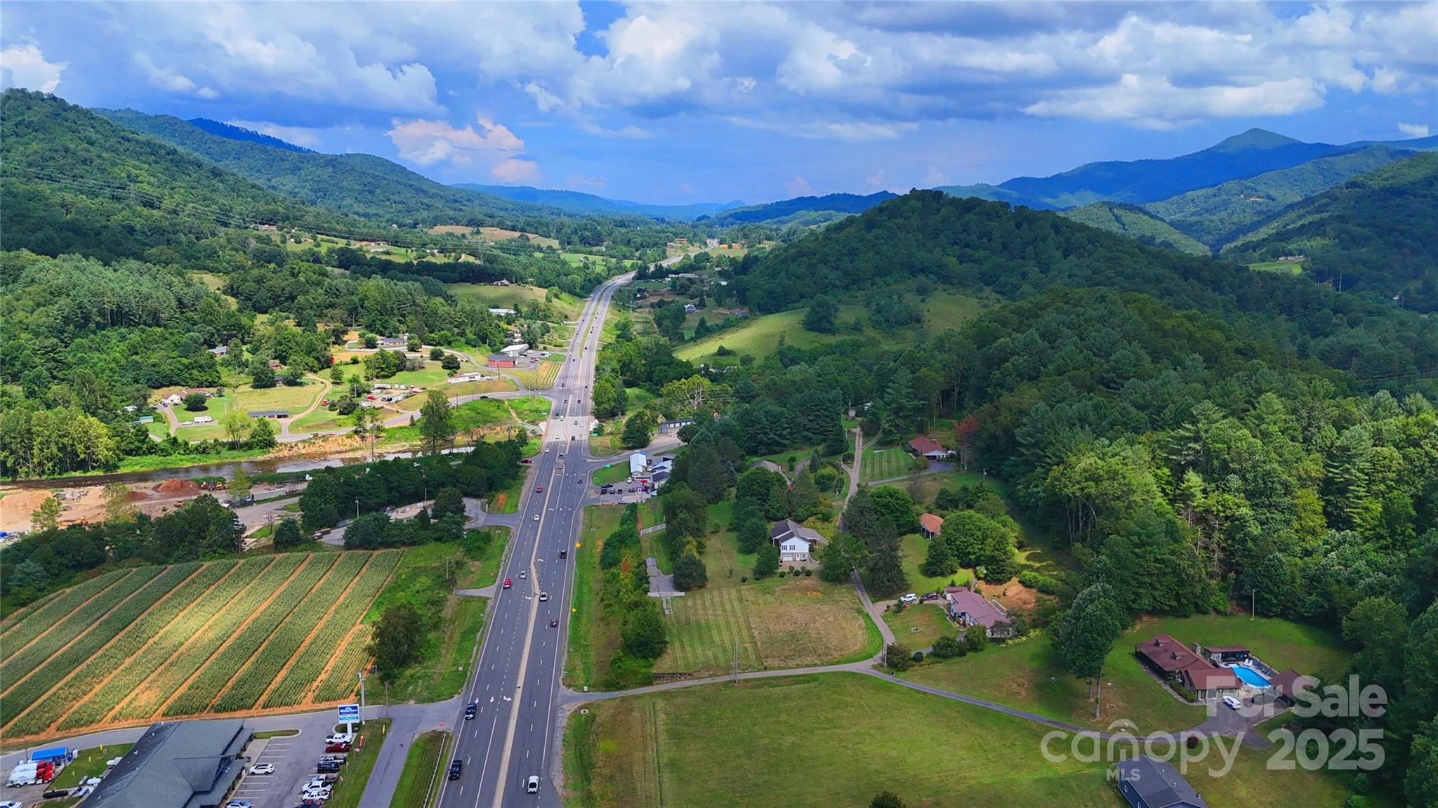 81 River Look Drive Property Photo 2