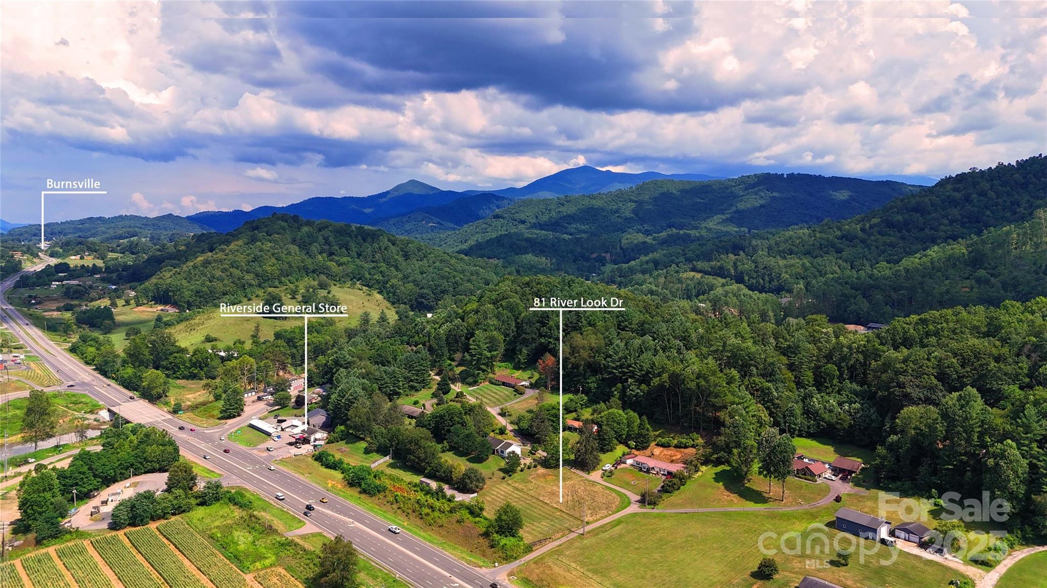 81 River Look Drive Property Photo 10