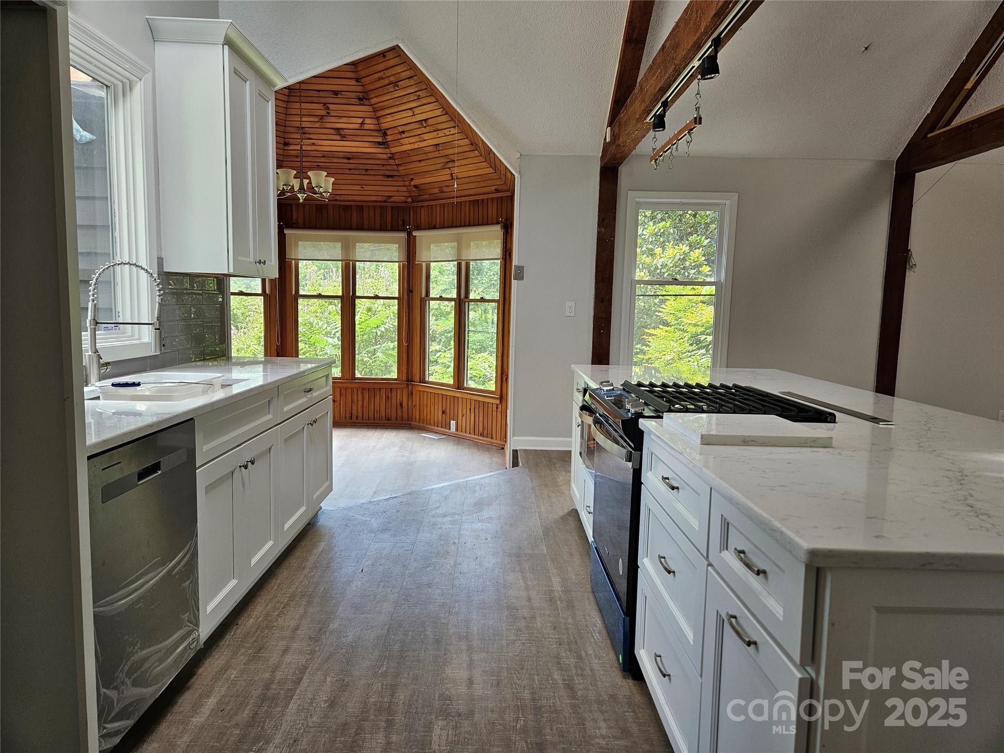 139 Wanderless Lane Property Photo 3