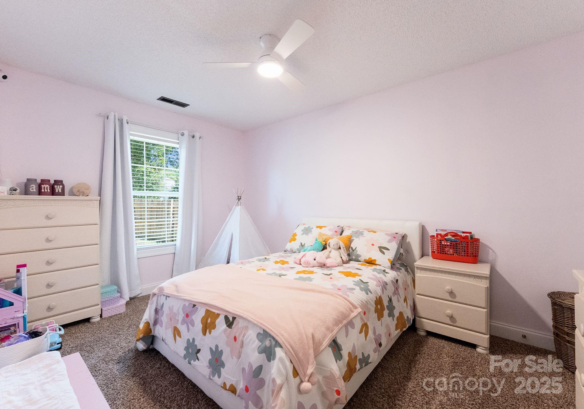 1517 Battle Lane Property Photo 9
