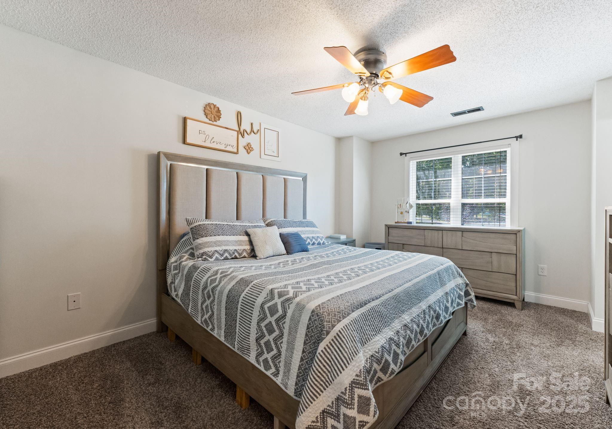 1517 Battle Lane Property Photo 11