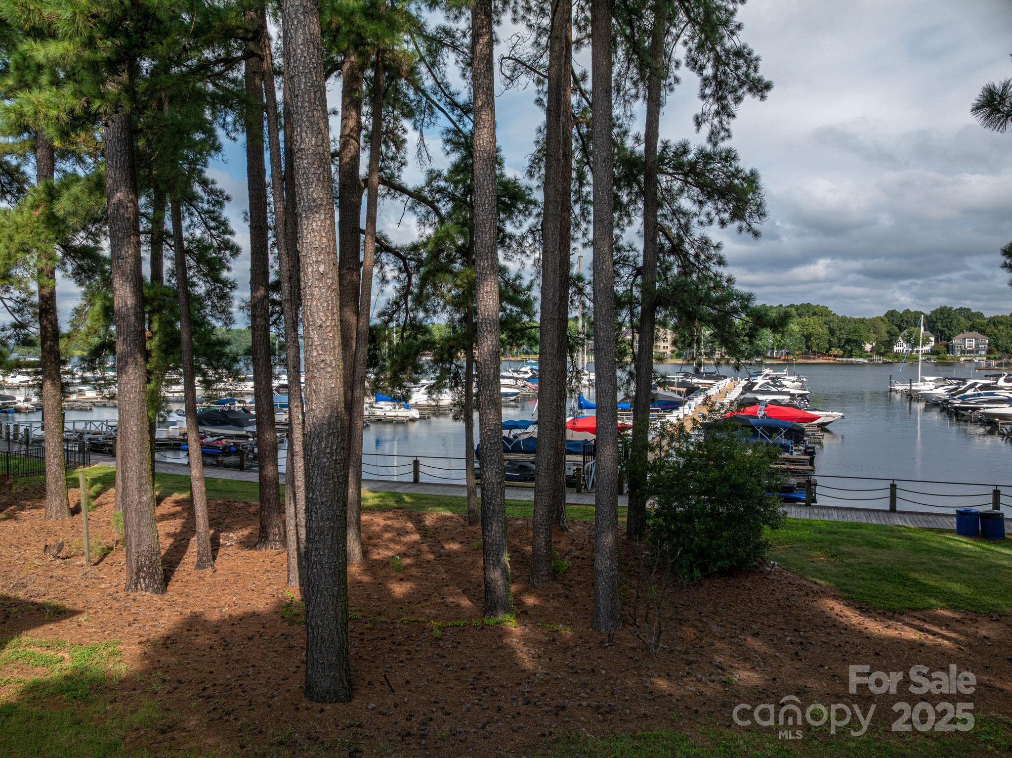 18337 Harbor Light Boulevard Property Photo 7