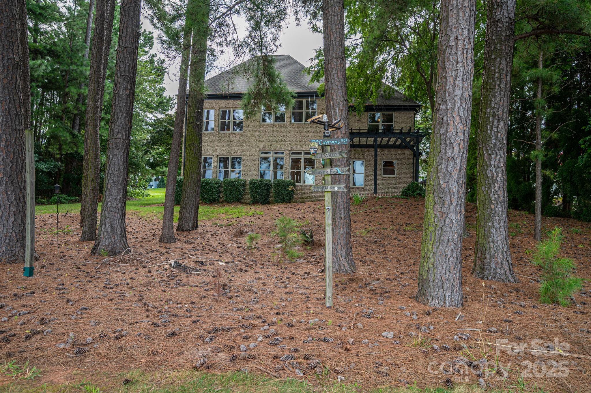 18337 Harbor Light Boulevard Property Photo 11