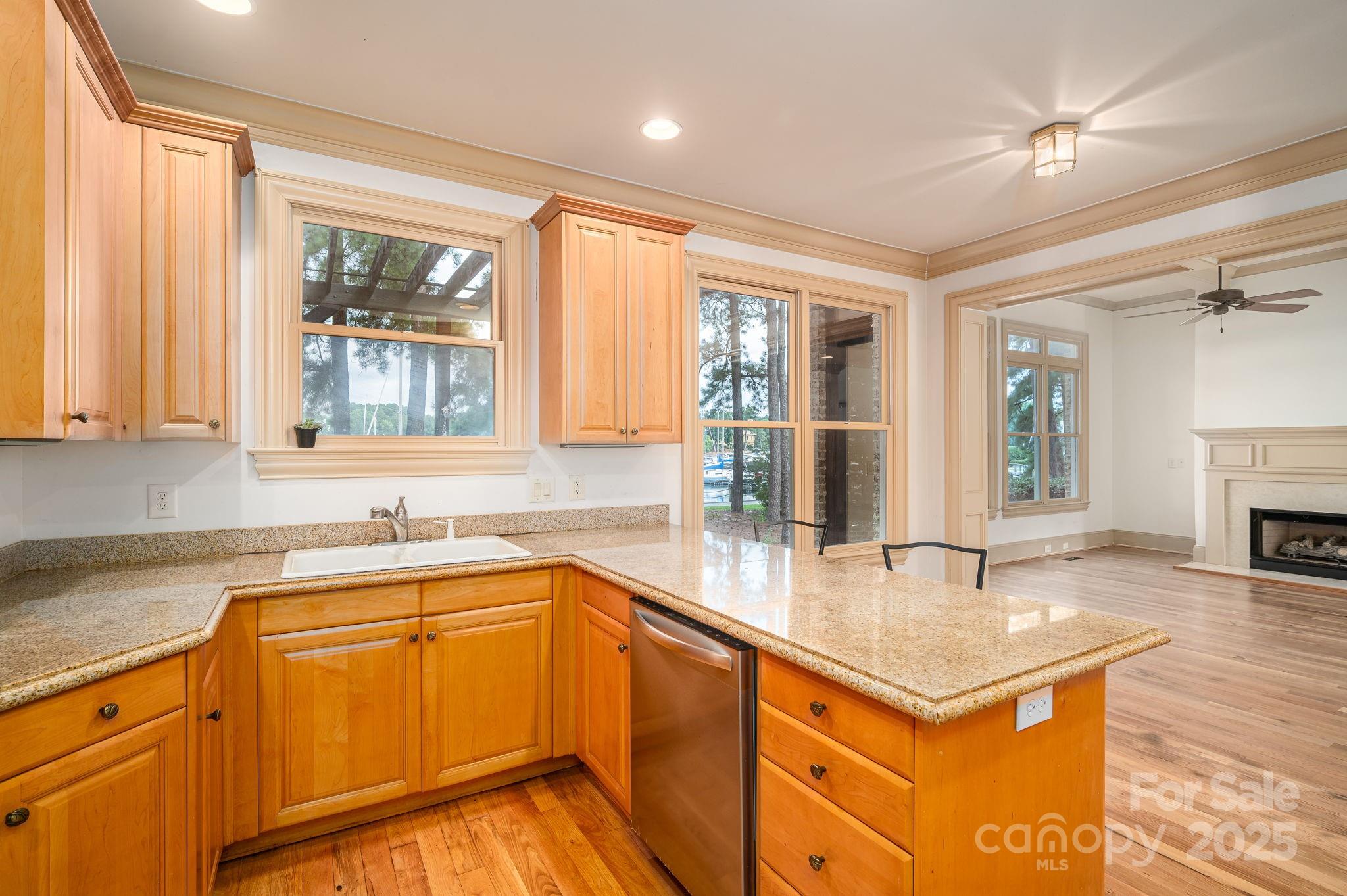 18337 Harbor Light Boulevard Property Photo 26