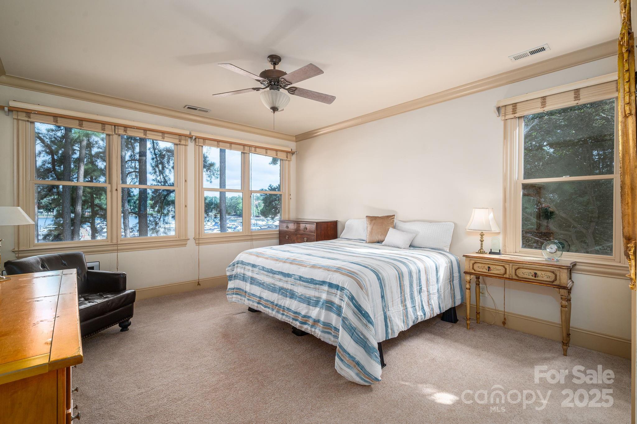 18337 Harbor Light Boulevard Property Photo 32