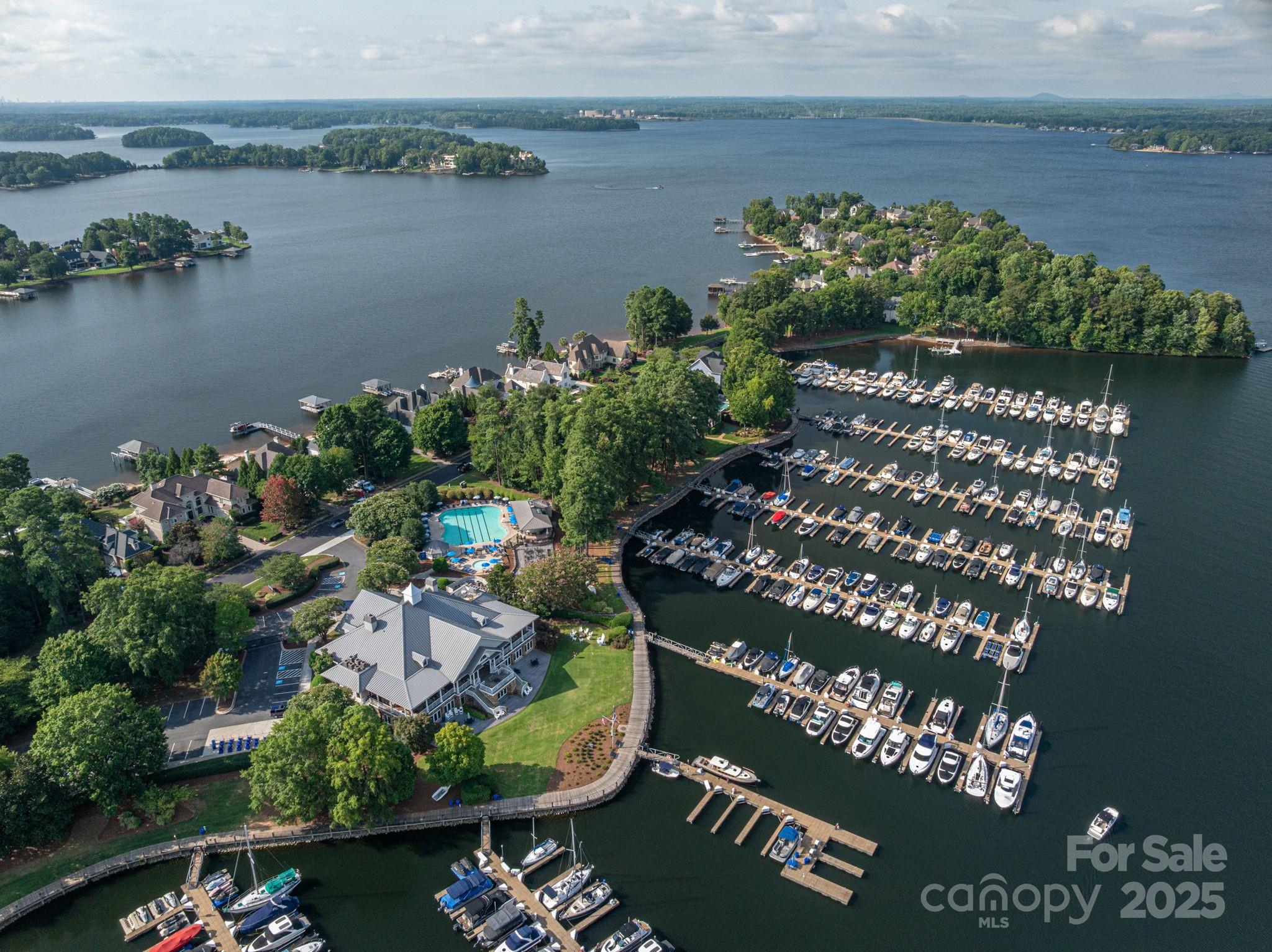 18337 Harbor Light Boulevard Property Photo 36