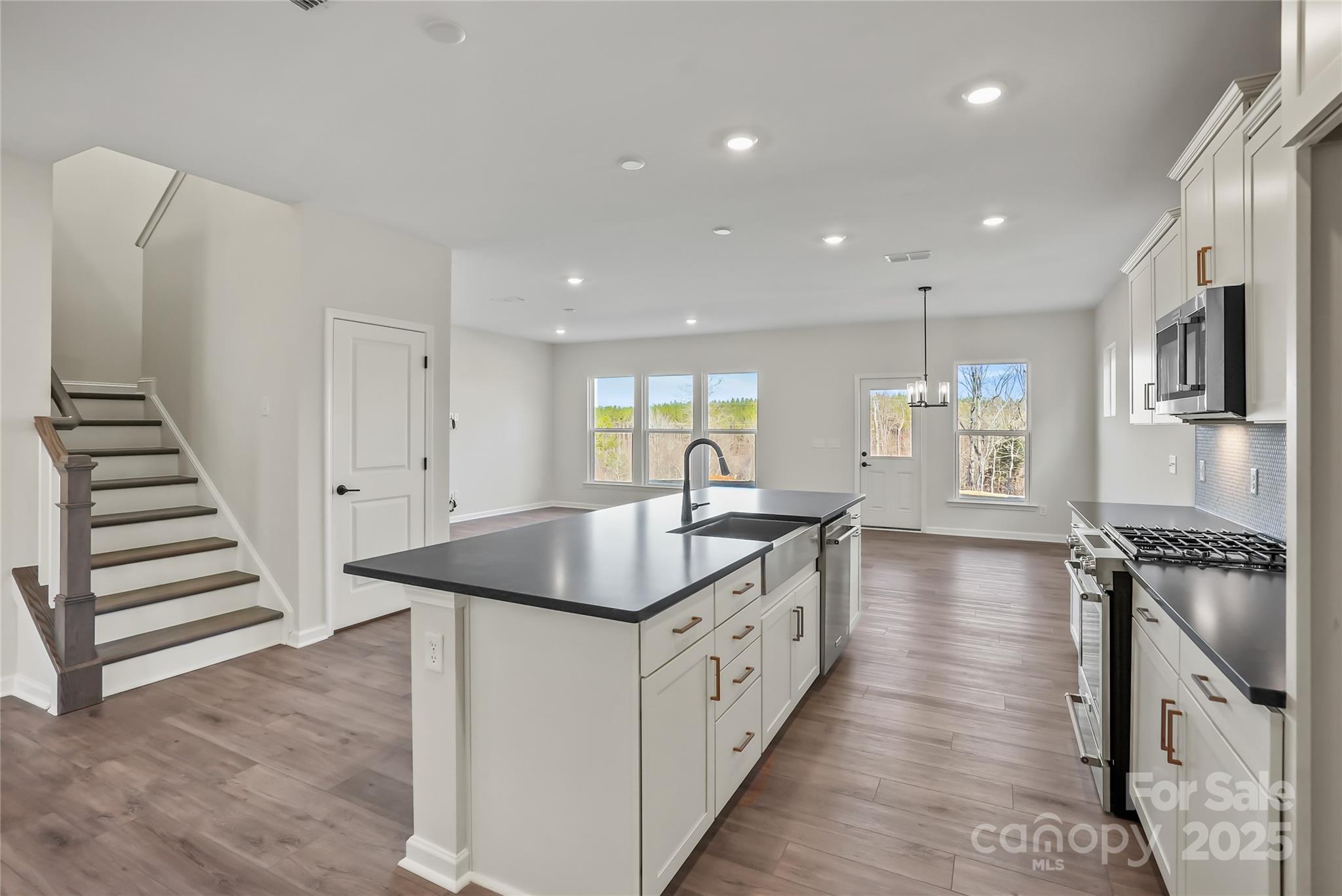 16005 Luka May Lane 138 Property Photo 5