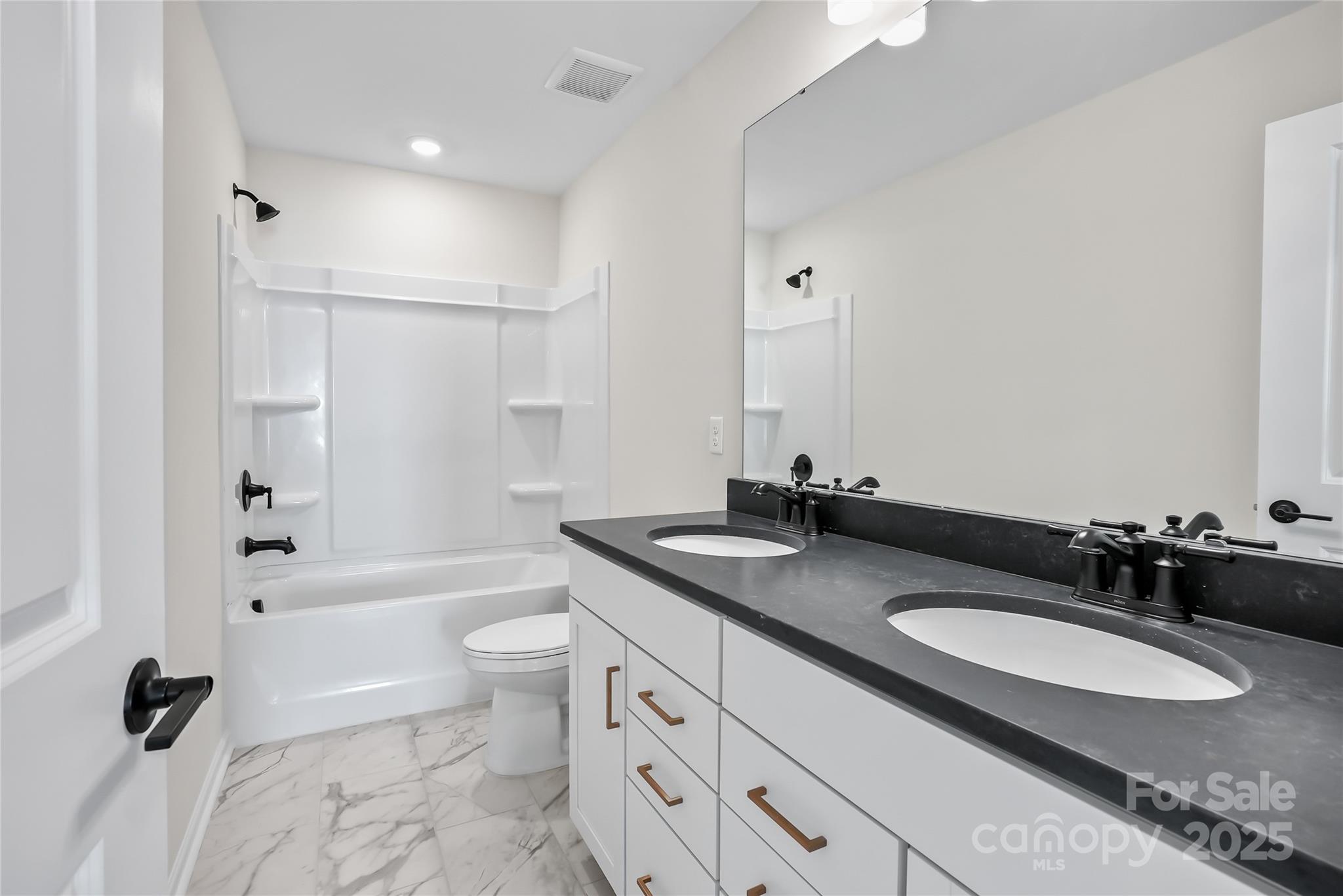 16005 Luka May Lane 138 Property Photo 14