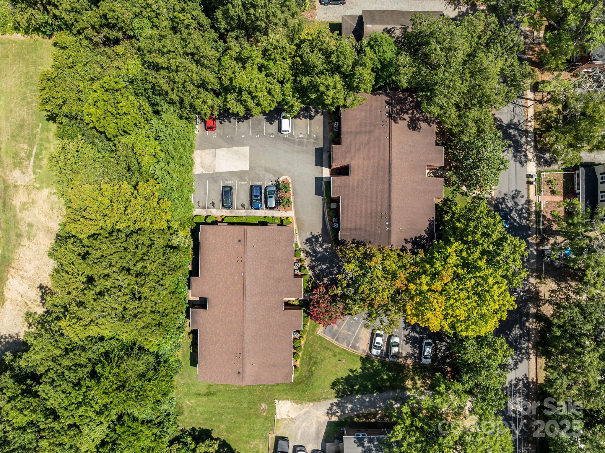 47 Edgewood Avenue B-8 Property Photo 6