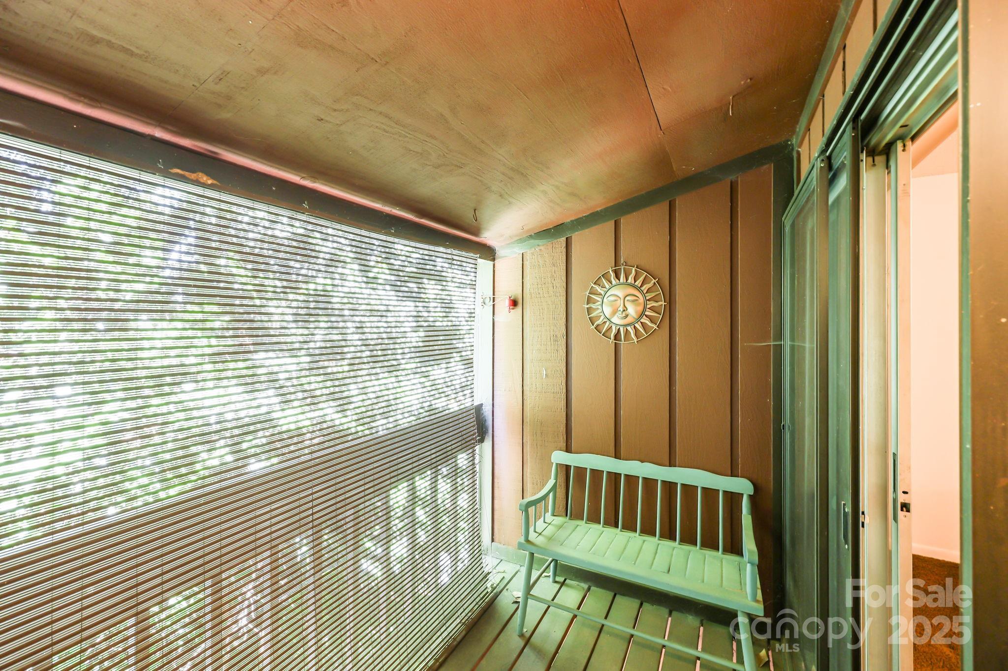 47 Edgewood Avenue B-8 Property Photo 9
