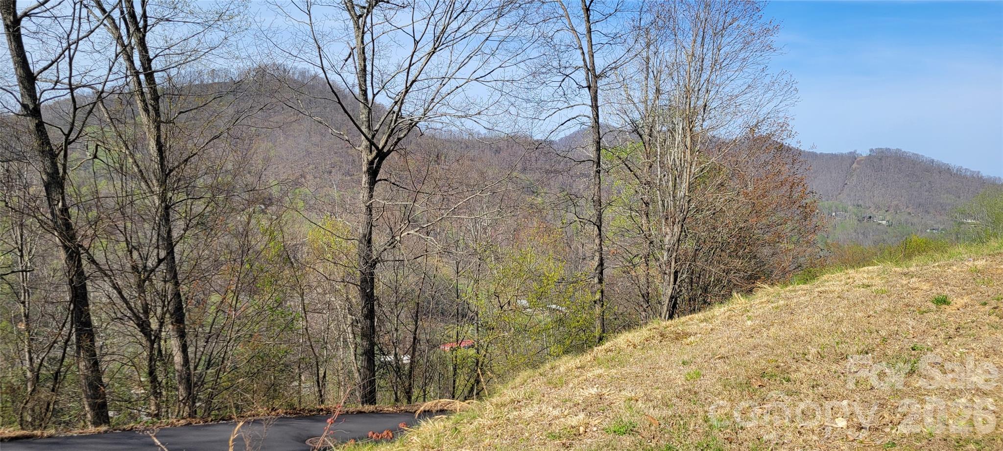 36 Destination Drive Property Photo 4