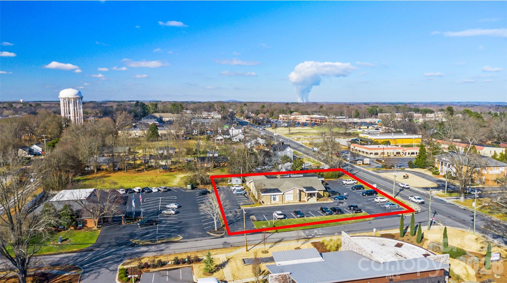 1601 Ebenezer Road Property Photo 3