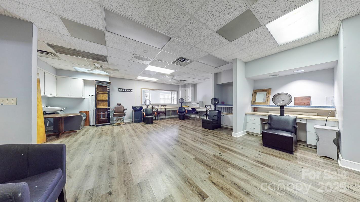1601 Ebenezer Road Property Photo 17
